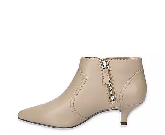 Easy Street Womens Annalee Boot Product Image