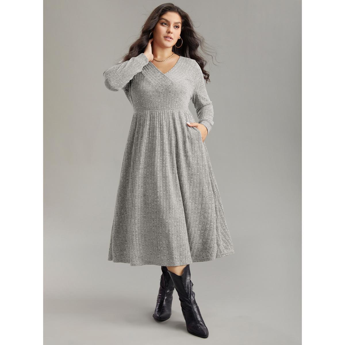 Plus Size Rib Knit Plain Plisse Long Sleeve Dress LightGray Women Casual Rib Knit V-neck Long Sleeve Curvy Midi Dress BloomChic 30/6X Product Image