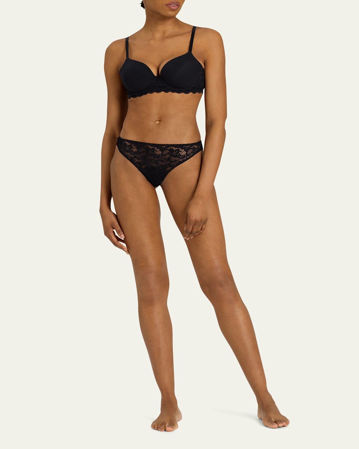 Hanro Luxury Moments Lace Thong Product Image