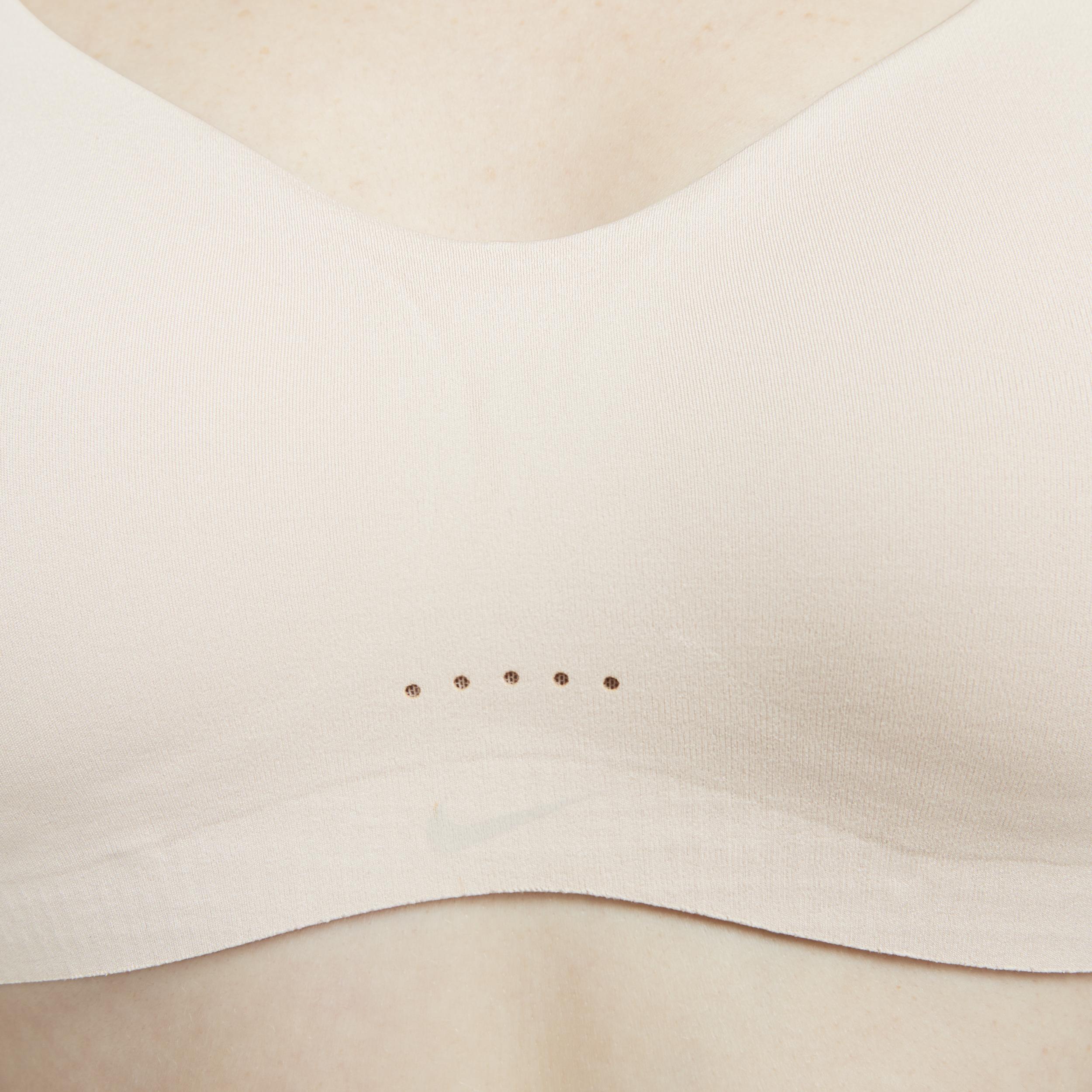 Nike Women's Alate Minimalist Light-Support Padded Sports Bra Product Image