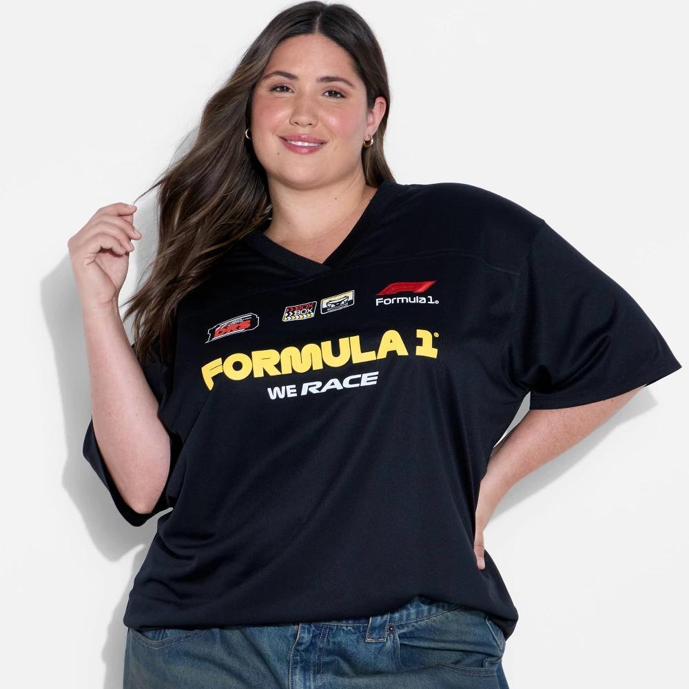 Women's F1 Short Sleeve Oversized Graphic Jersey - Black Product Image