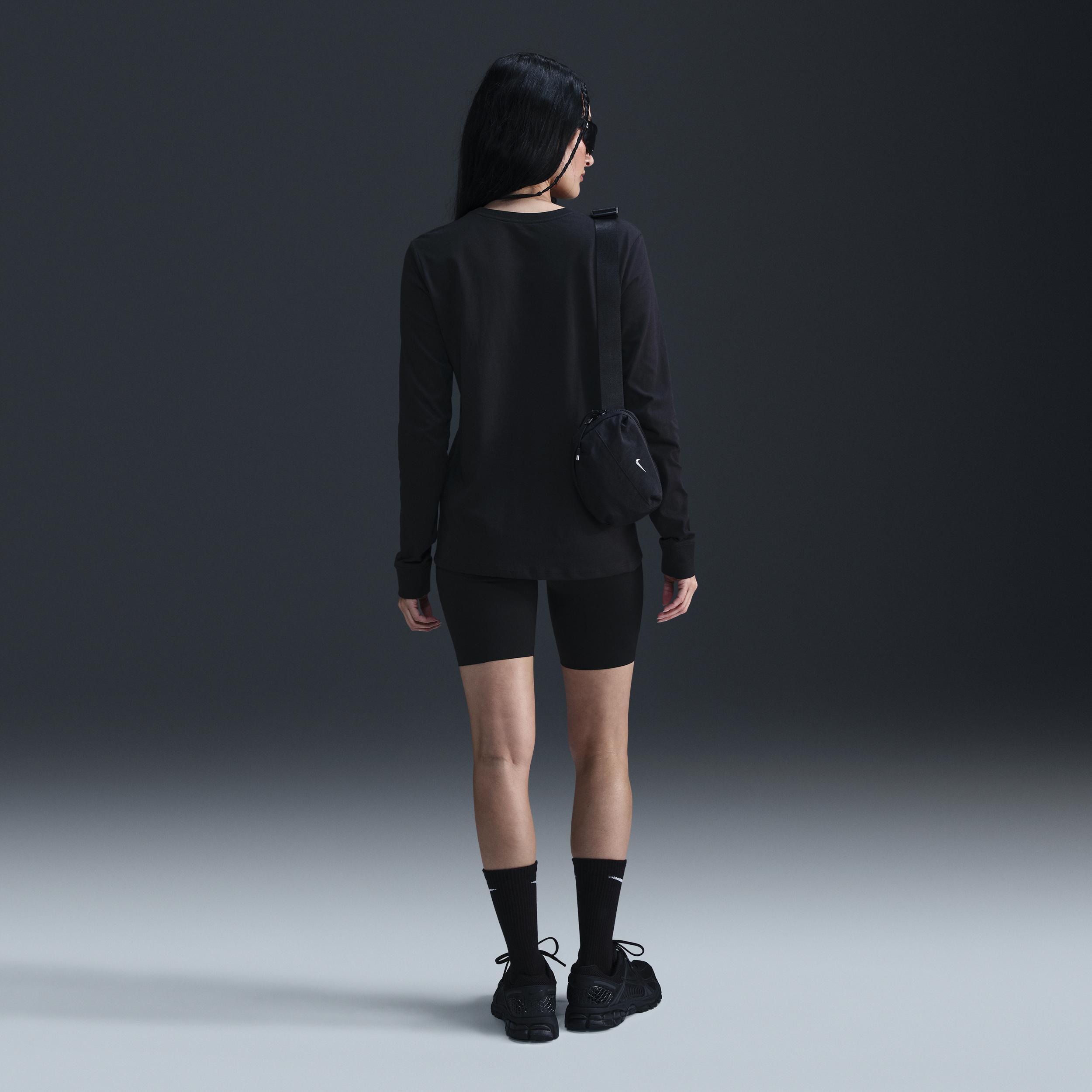 Women's Nike Sportswear Club Long Sleeve T-Shirt, Size: Small, Black Product Image