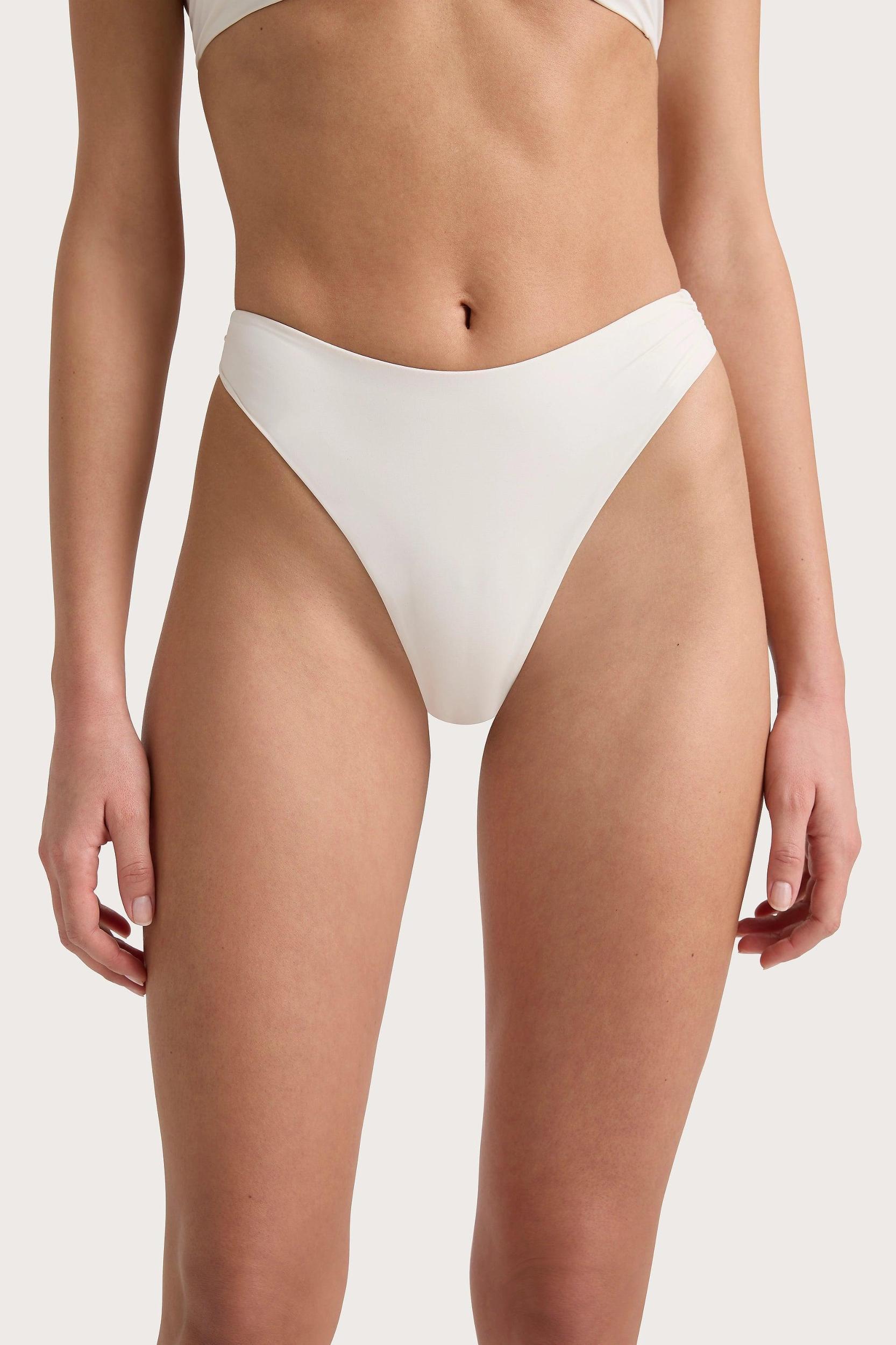 Henni Bikini Bottom White Product Image
