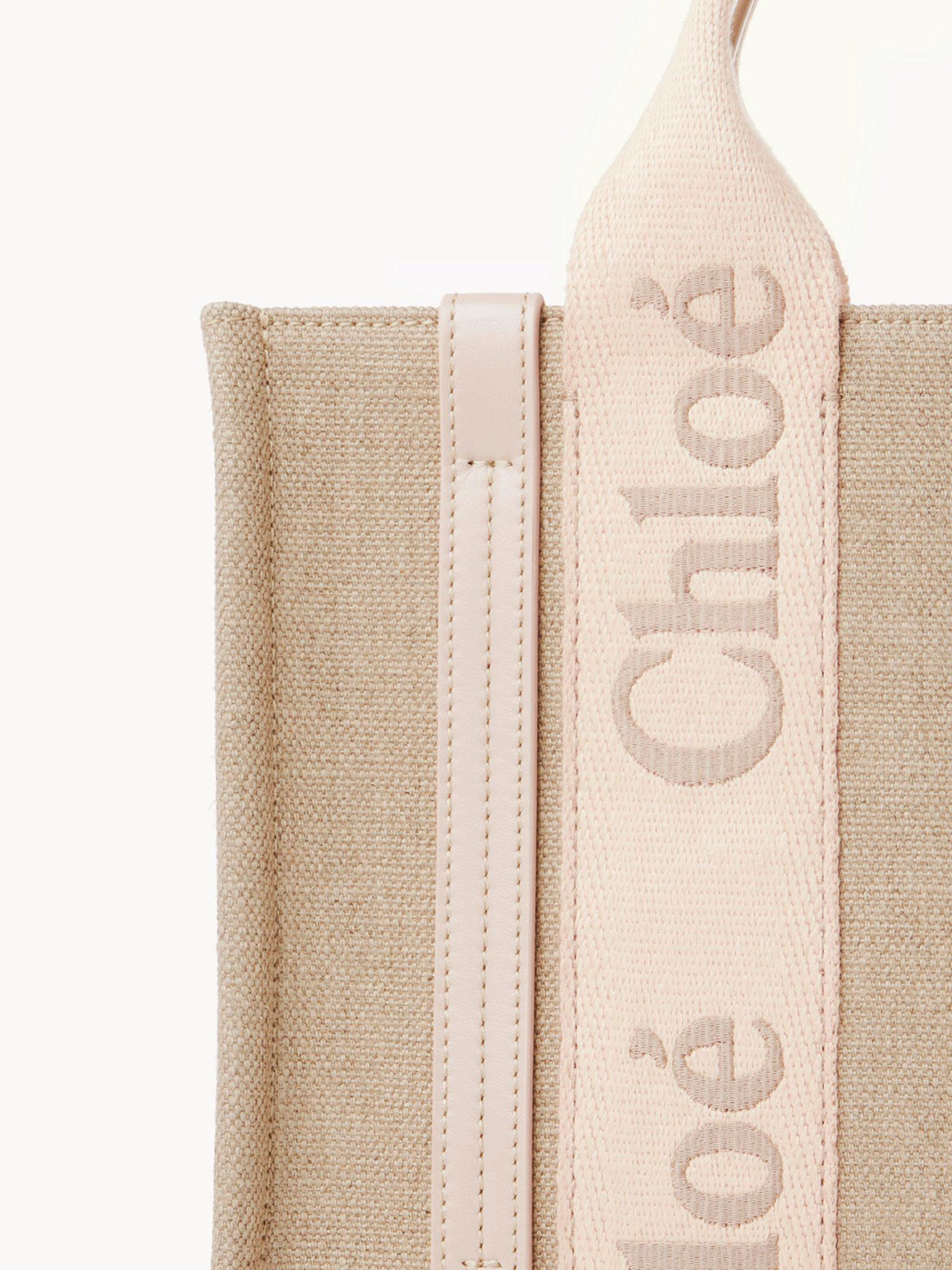 Small Woody tote bag in linen Product Image