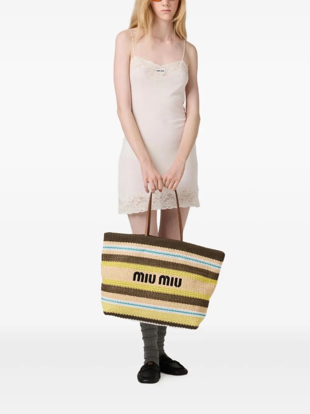 striped crochet tote bag Product Image