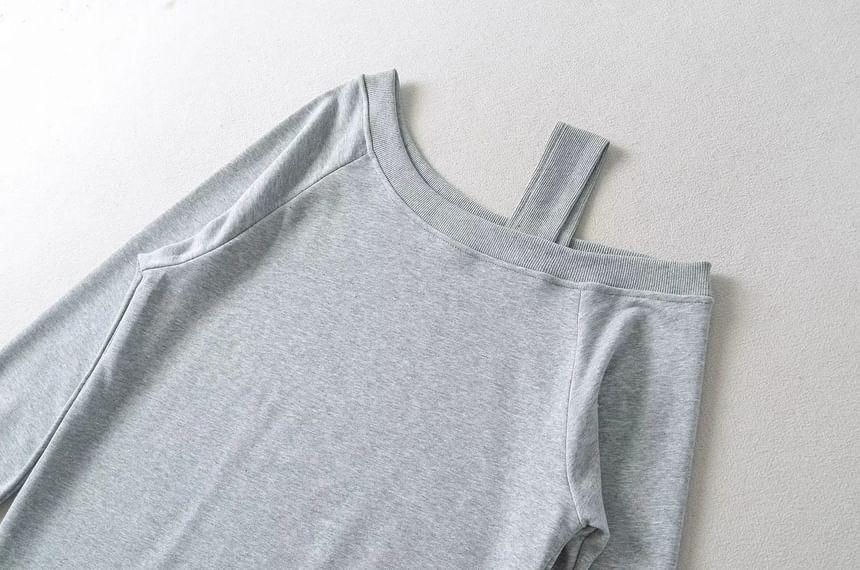 Cold-Shoulder Asymmetrical Plain Pullover Product Image