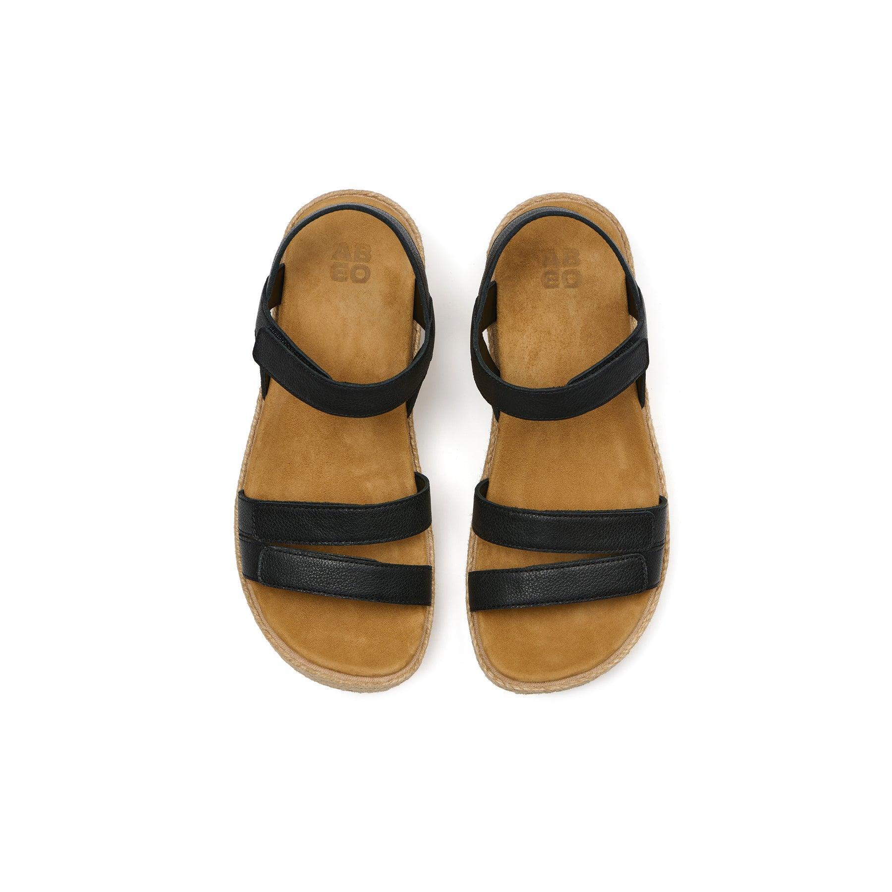 Solstice Strap Metatarsal Female Product Image