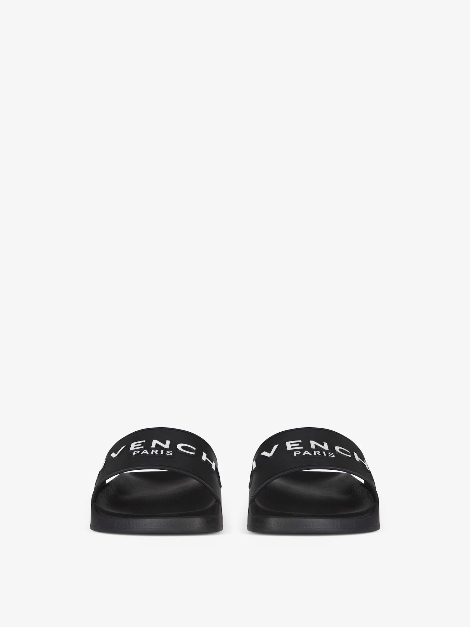 Slide flat sandals in rubber Product Image