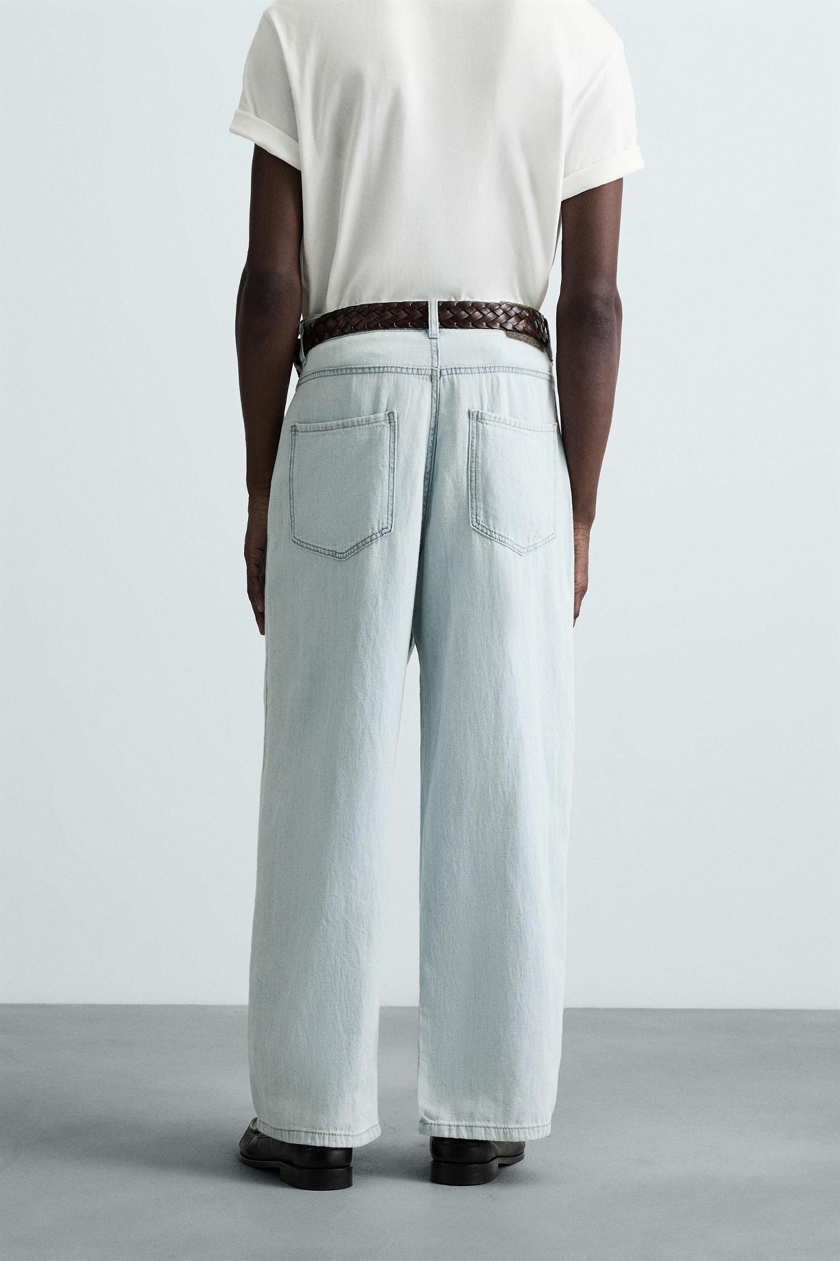 LIGHTWEIGHT LOOSE WIDE FIT JEANS Product Image