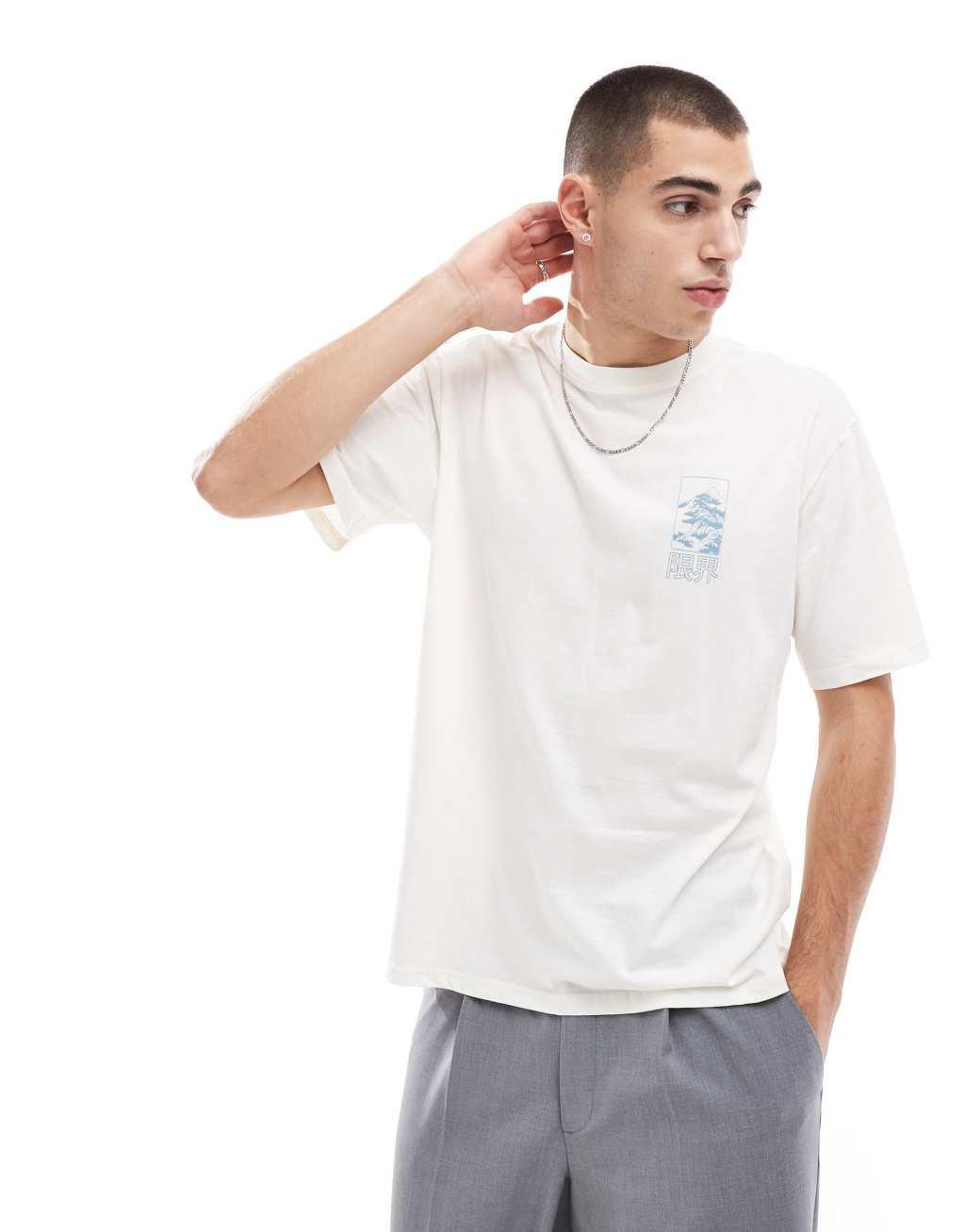 ONLY & SONS oversized T-shirt with mountain back print in white Product Image