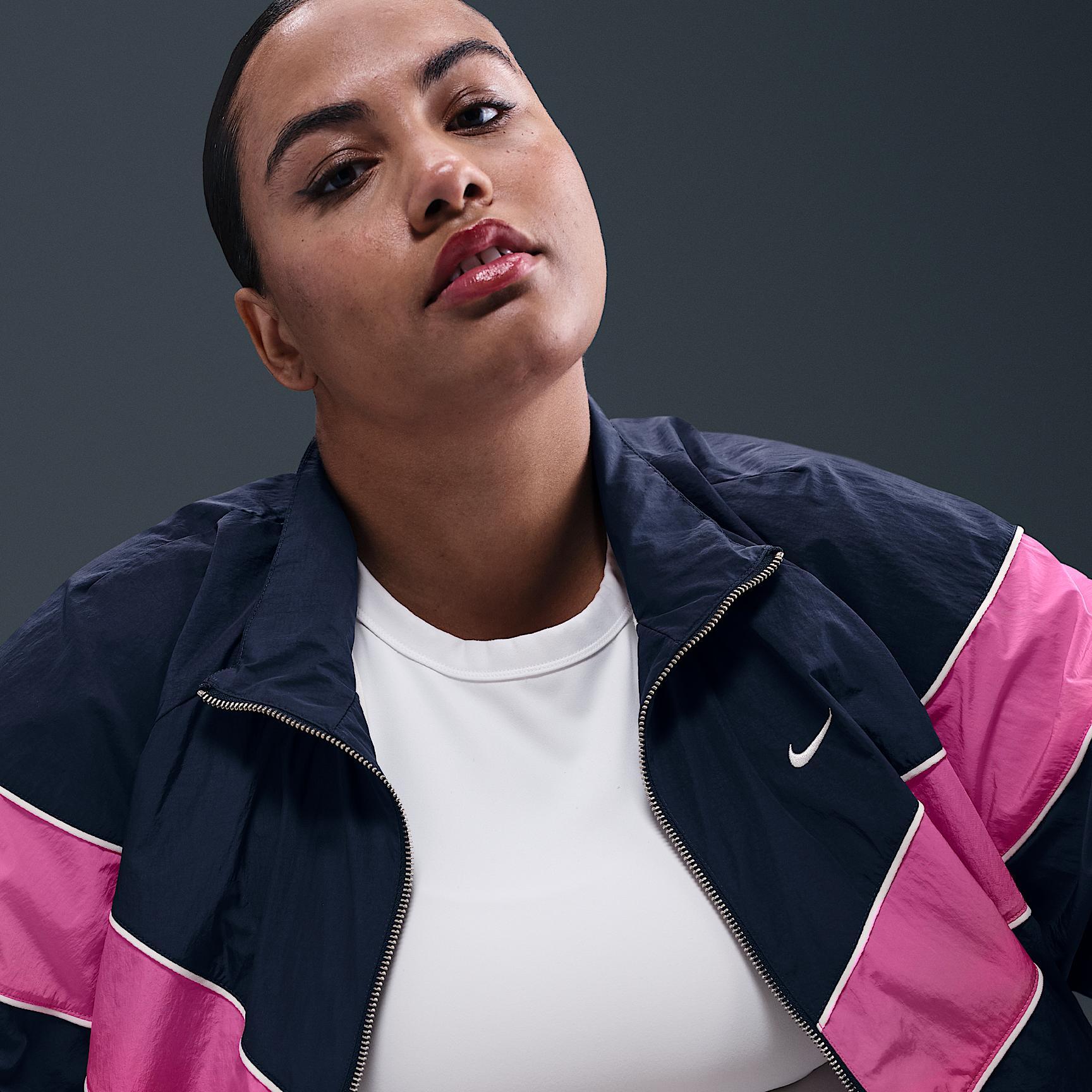 Nike Windrunner Women's Loose UV Woven Full-Zip Jacket (Plus Size) Product Image