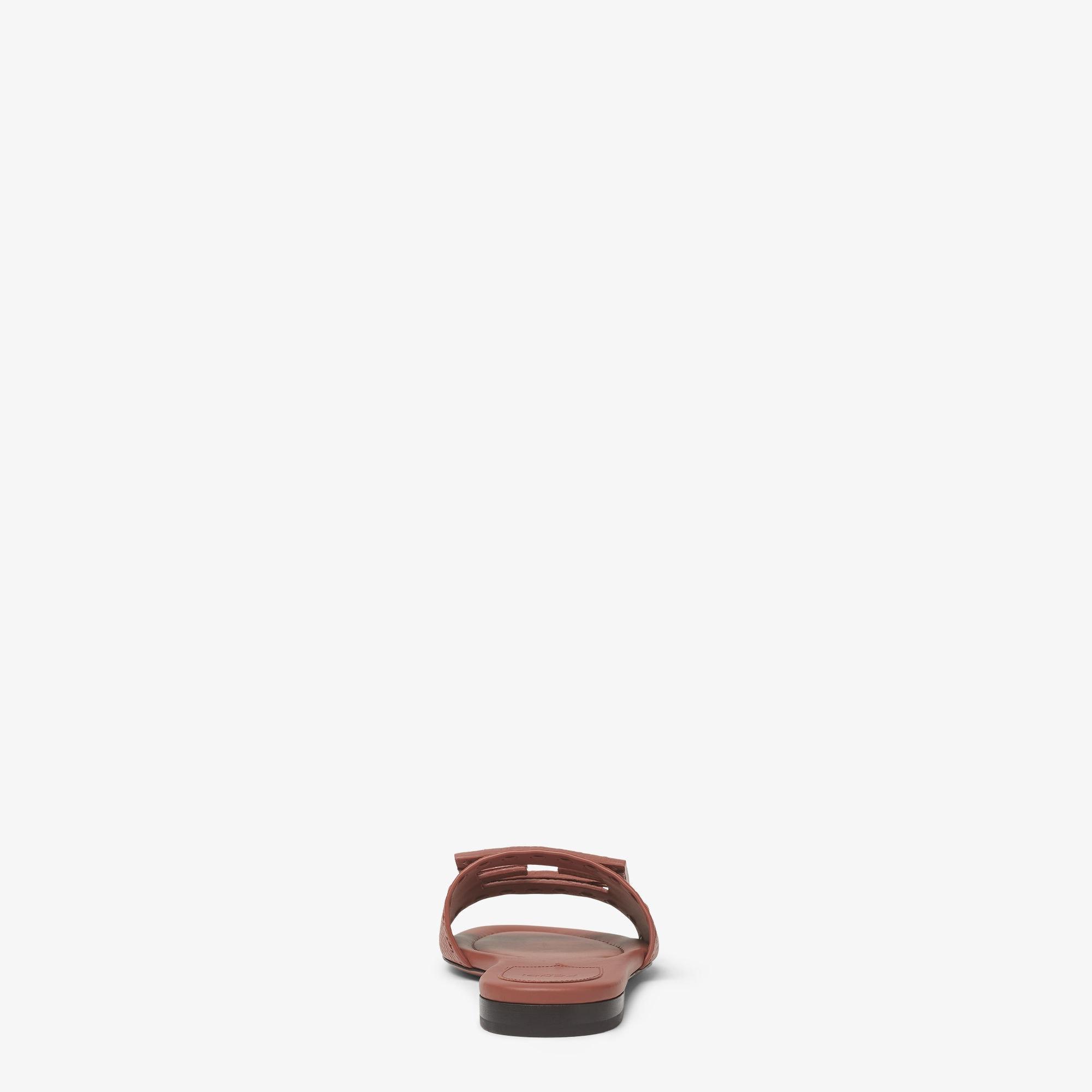 BaguetteSienna leather slides Product Image