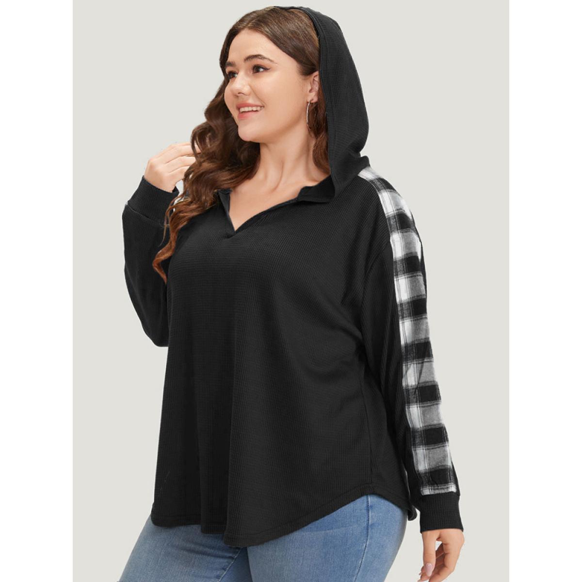 Plus Size Plaid Patchwork Hooded Plisse Sweatshirt Women Black Casual Elastic cuffs Hooded Everyday Sweatshirts BloomChic 18-20/2X Product Image