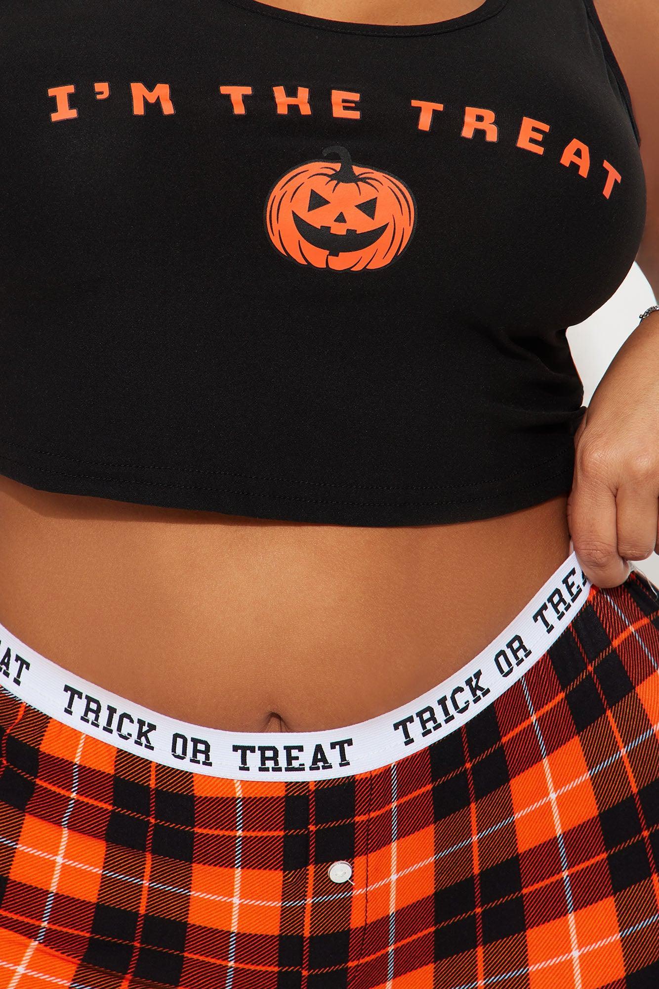 I'm The Treat Halloween PJ Short Set - Black Product Image