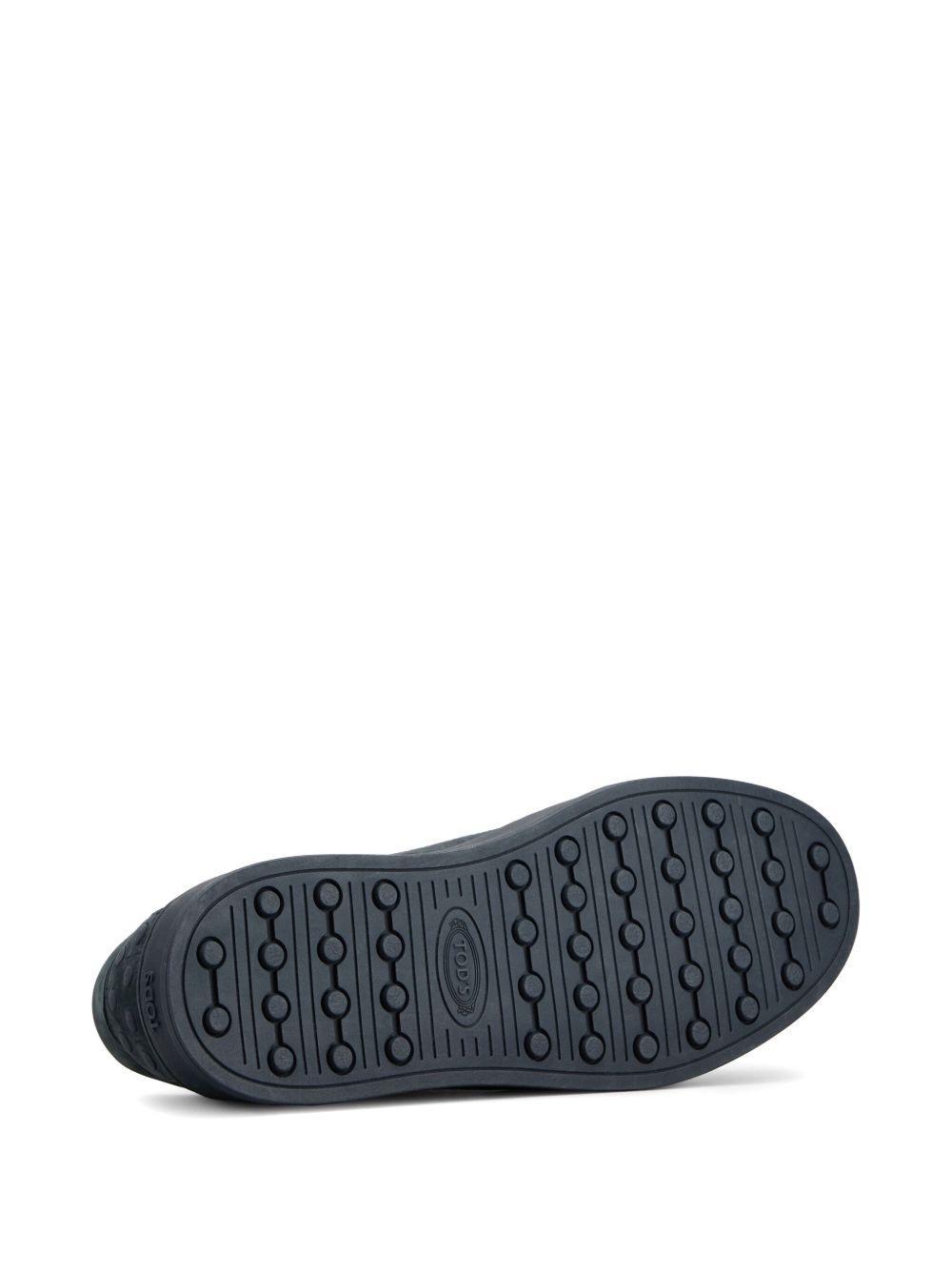 suede sneakers Product Image