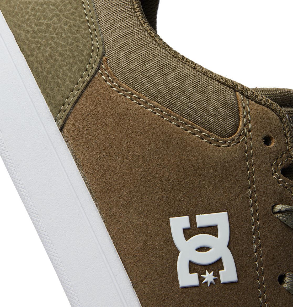 Men's Crisis 2 Shoes Male Product Image