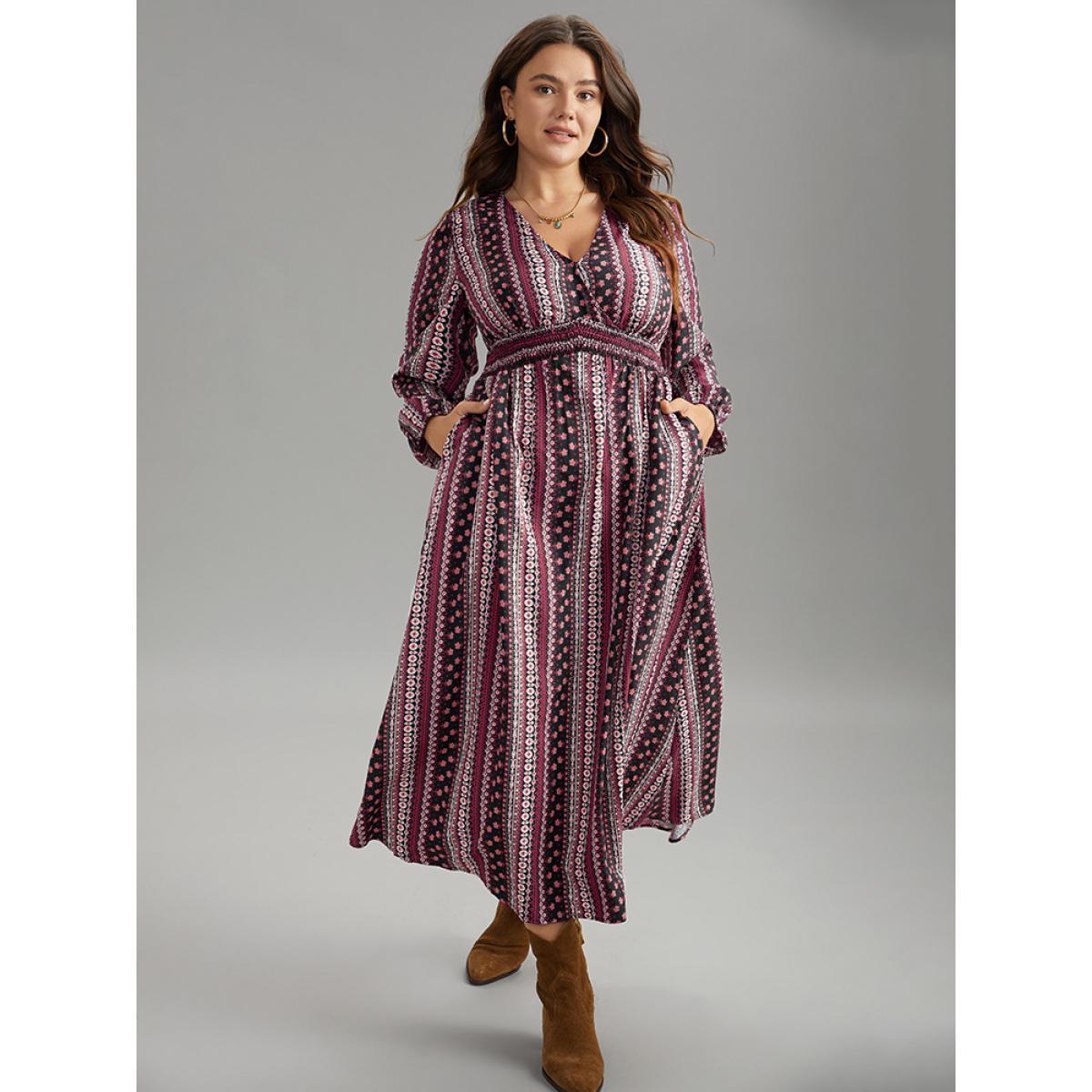 Plus Size Bandana Print Wrap Shirred Dress DarkBlue Women Resort Elastic cuffs V-neck Long Sleeve Curvy Midi Dress BloomChic 26/4X Product Image