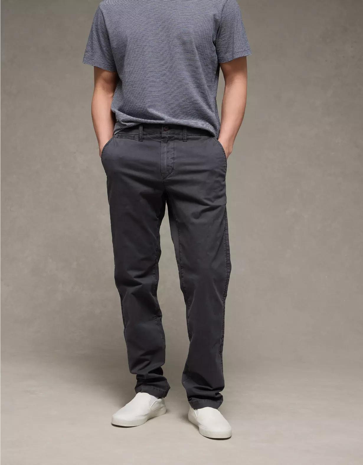 AE Flex Original Straight Lived-In Khaki Pant Product Image