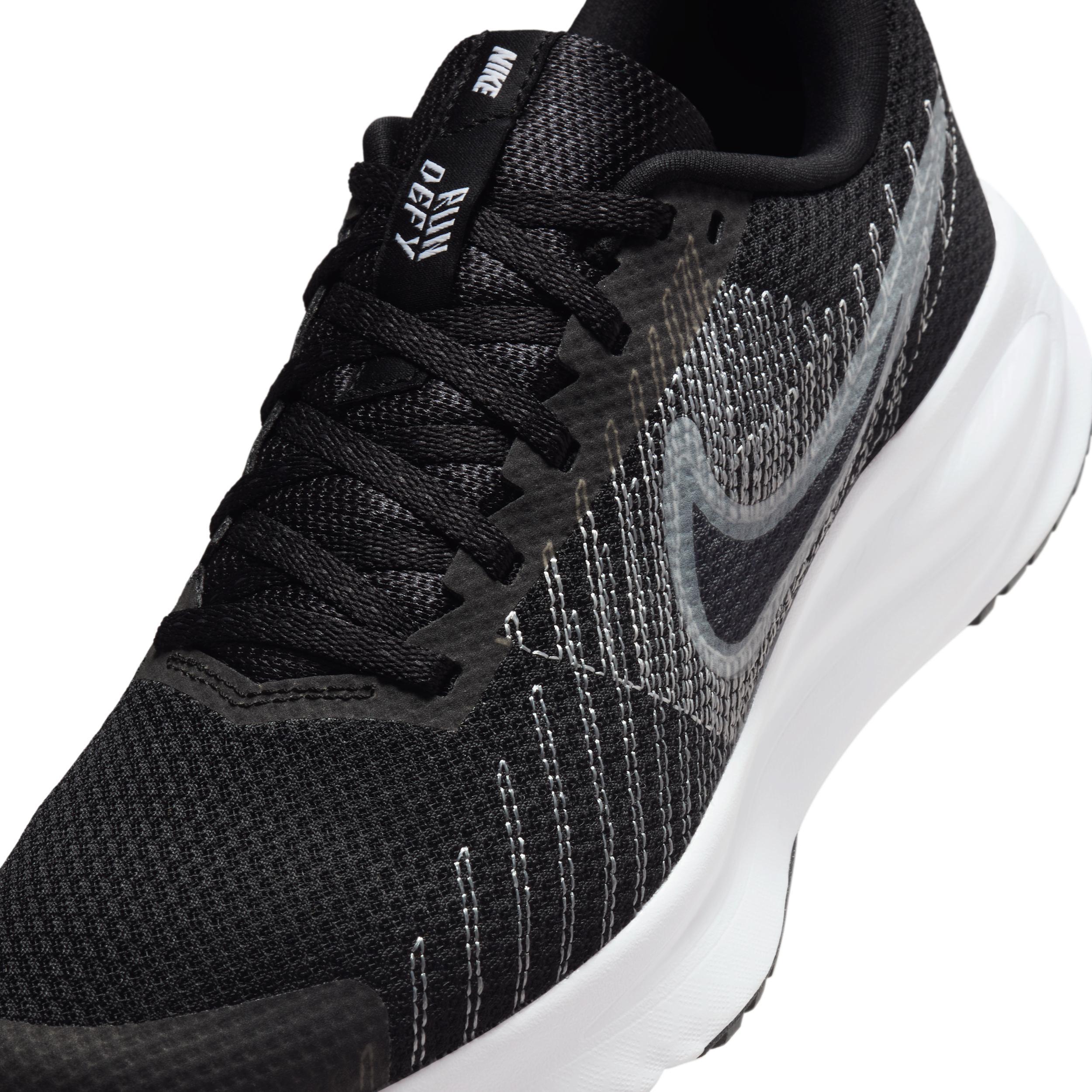 Nike Women's Run Defy Road Running Shoes Product Image