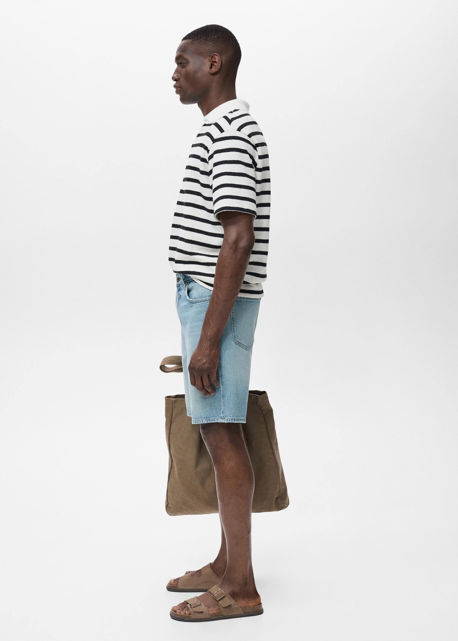Regular-fit denim shorts - Men | MANGO USA Product Image