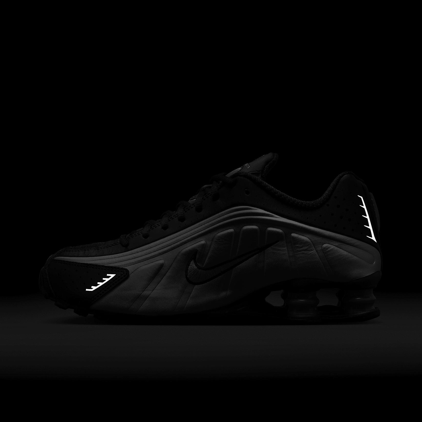 Nike Womens Shox R4 Casual Shoes Product Image