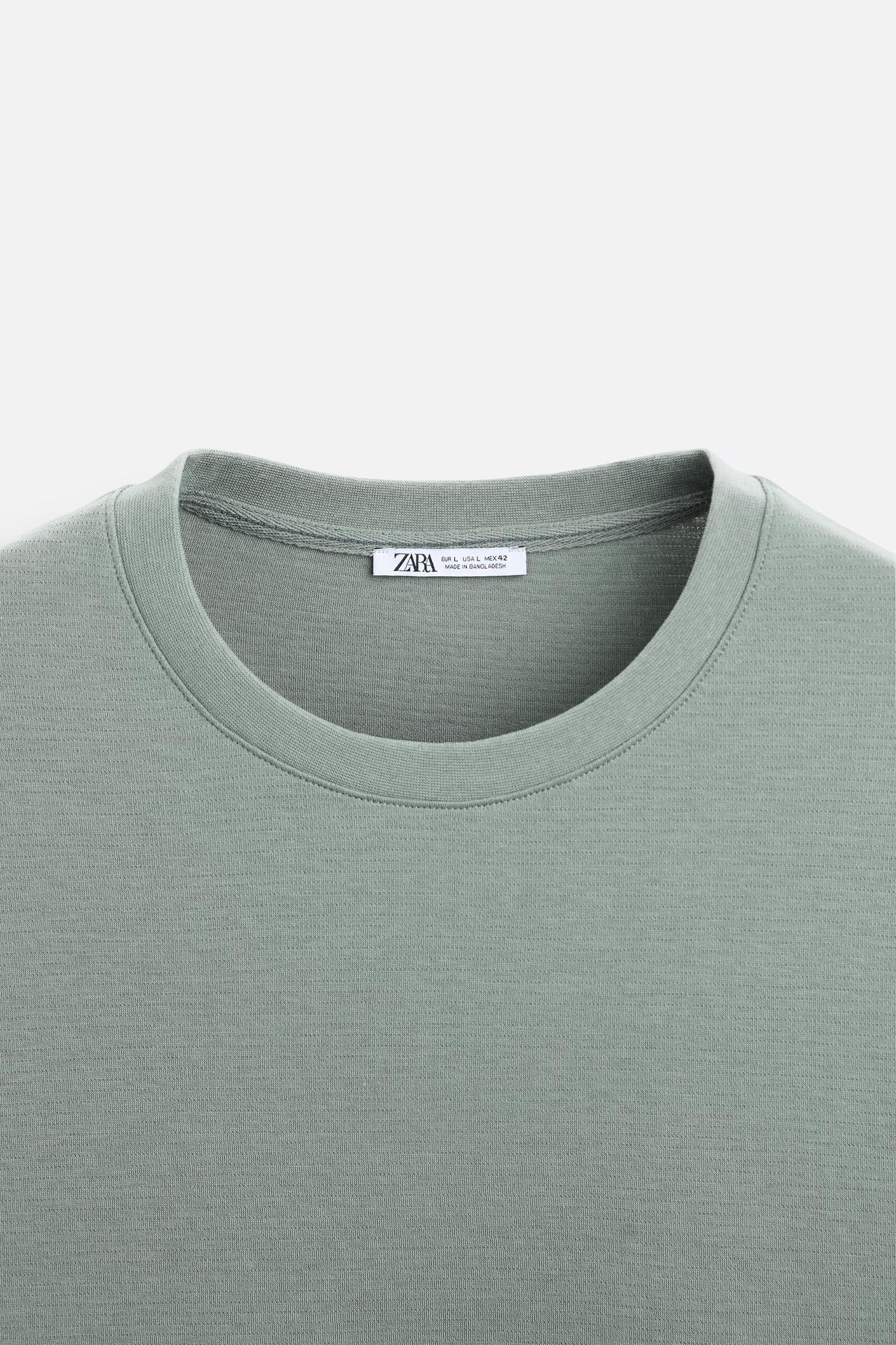 JACQUARD TEXTURED T-SHIRT Product Image