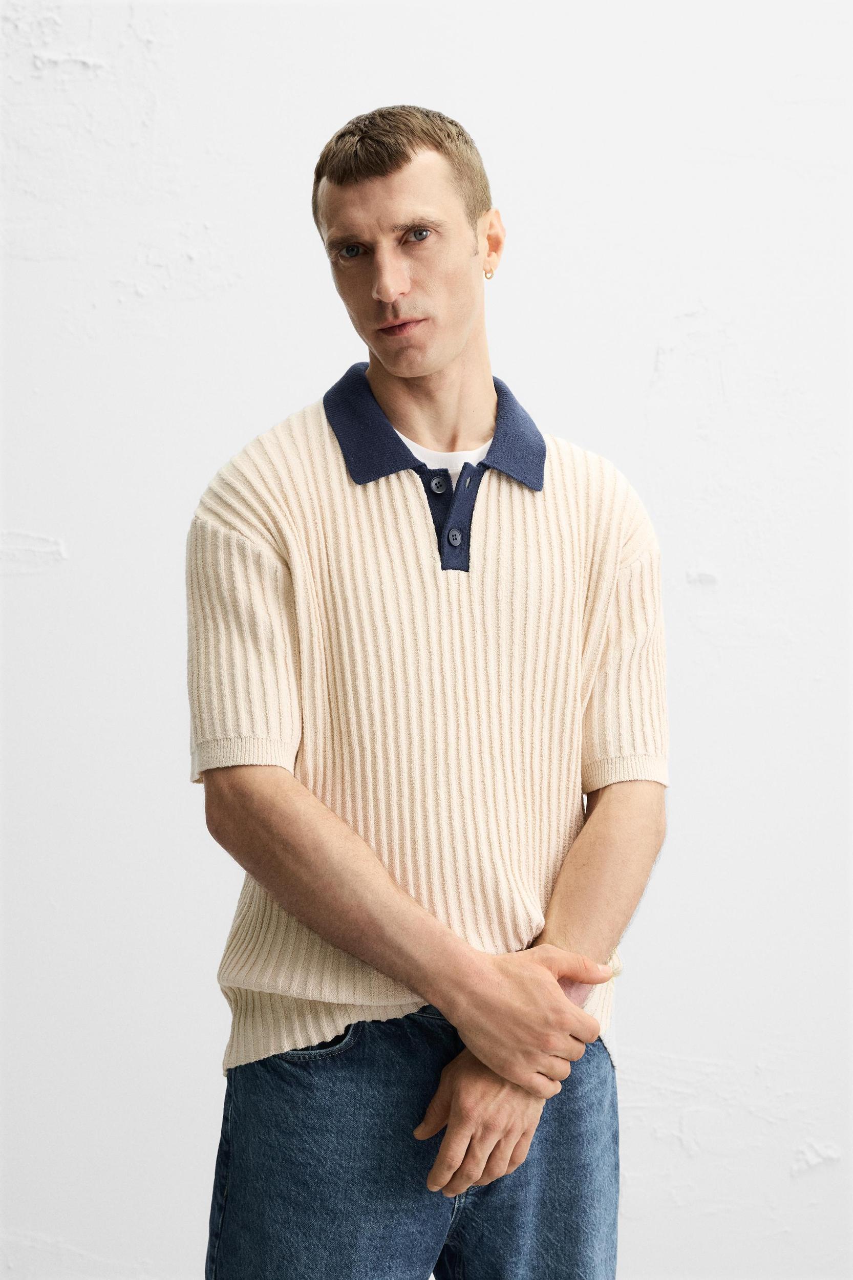 CONTRASTING KNIT POLO SHIRT Product Image