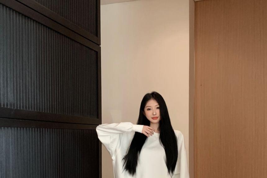 Round Neck Plain Pullover / Drawstring Waist Loose Fit Pants Product Image