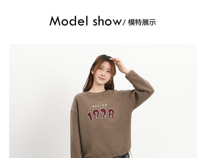 Crew Neck Numbering Drawstring Hem Fleece Pullover Product Image