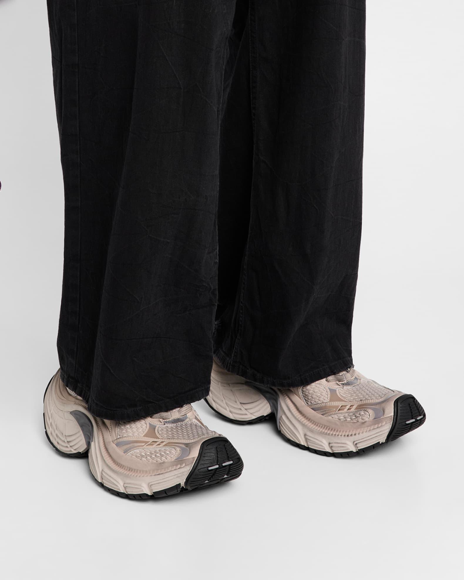 Men's 6xl Mesh Runner Sneakers Product Image