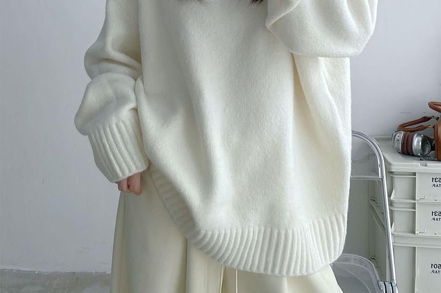 Drop Shoulder Round Neck Plain Oversized Sweater Product Image