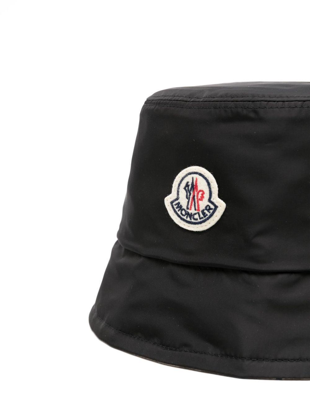 reversible bucket hat Product Image