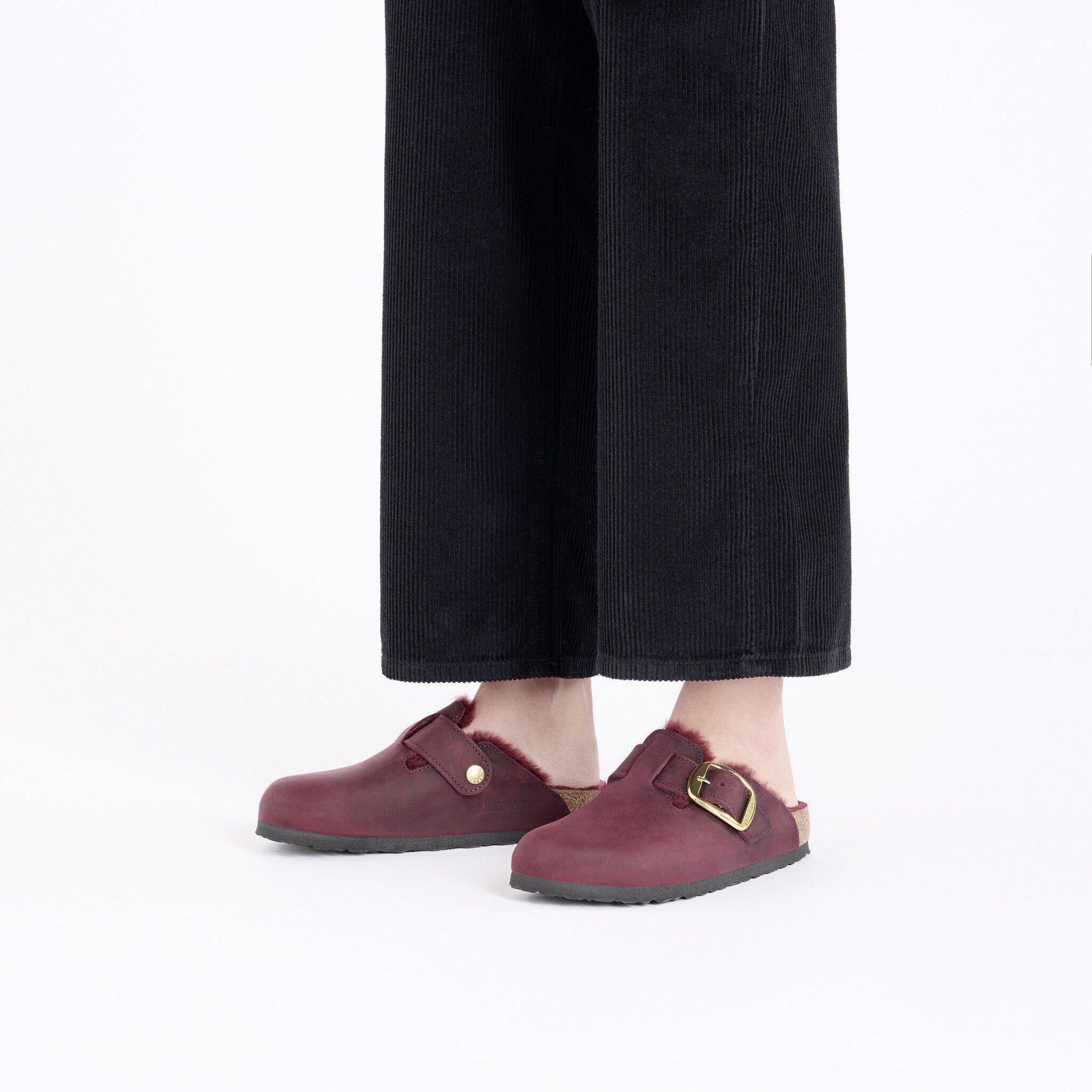 Boston Big Buckle Shearling Oiled Leather Zinfandel Product Image
