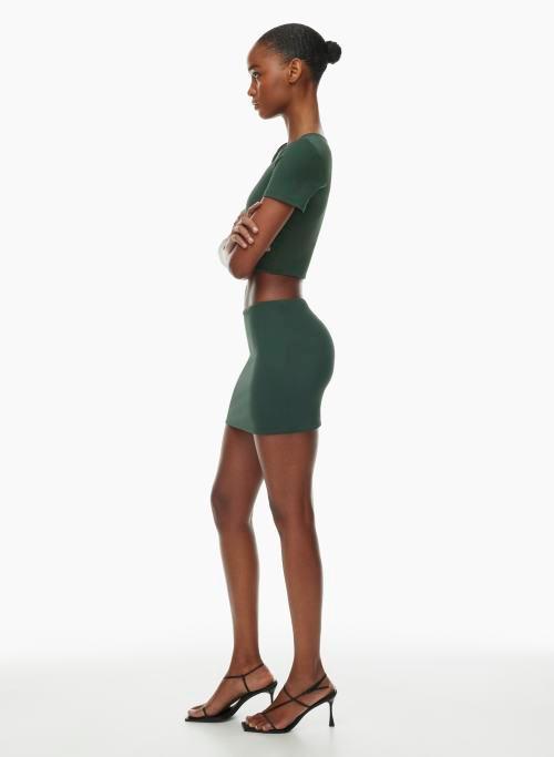contour enrich skirt Product Image