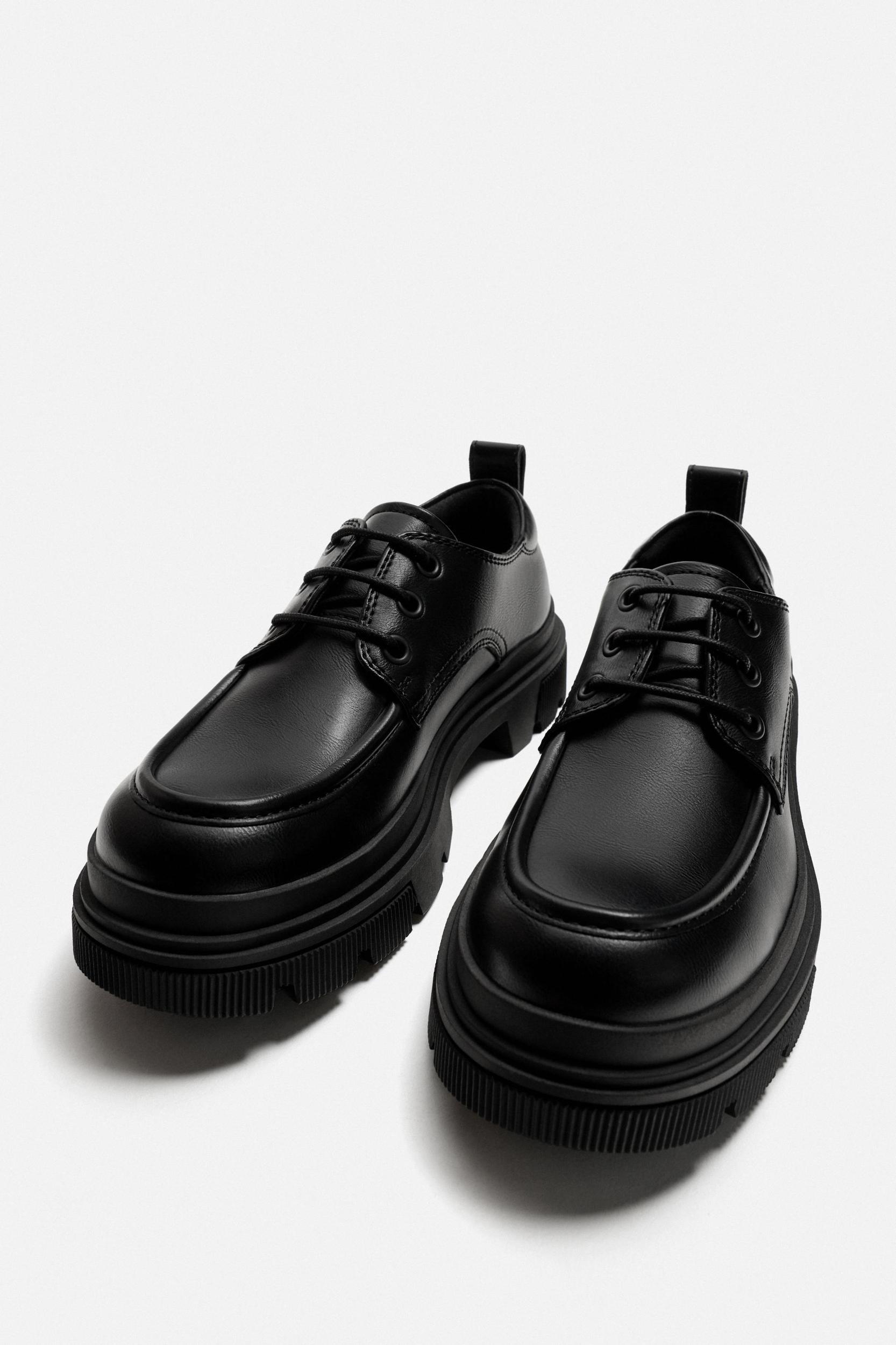 CHUNKY MOC TOE SHOES Product Image