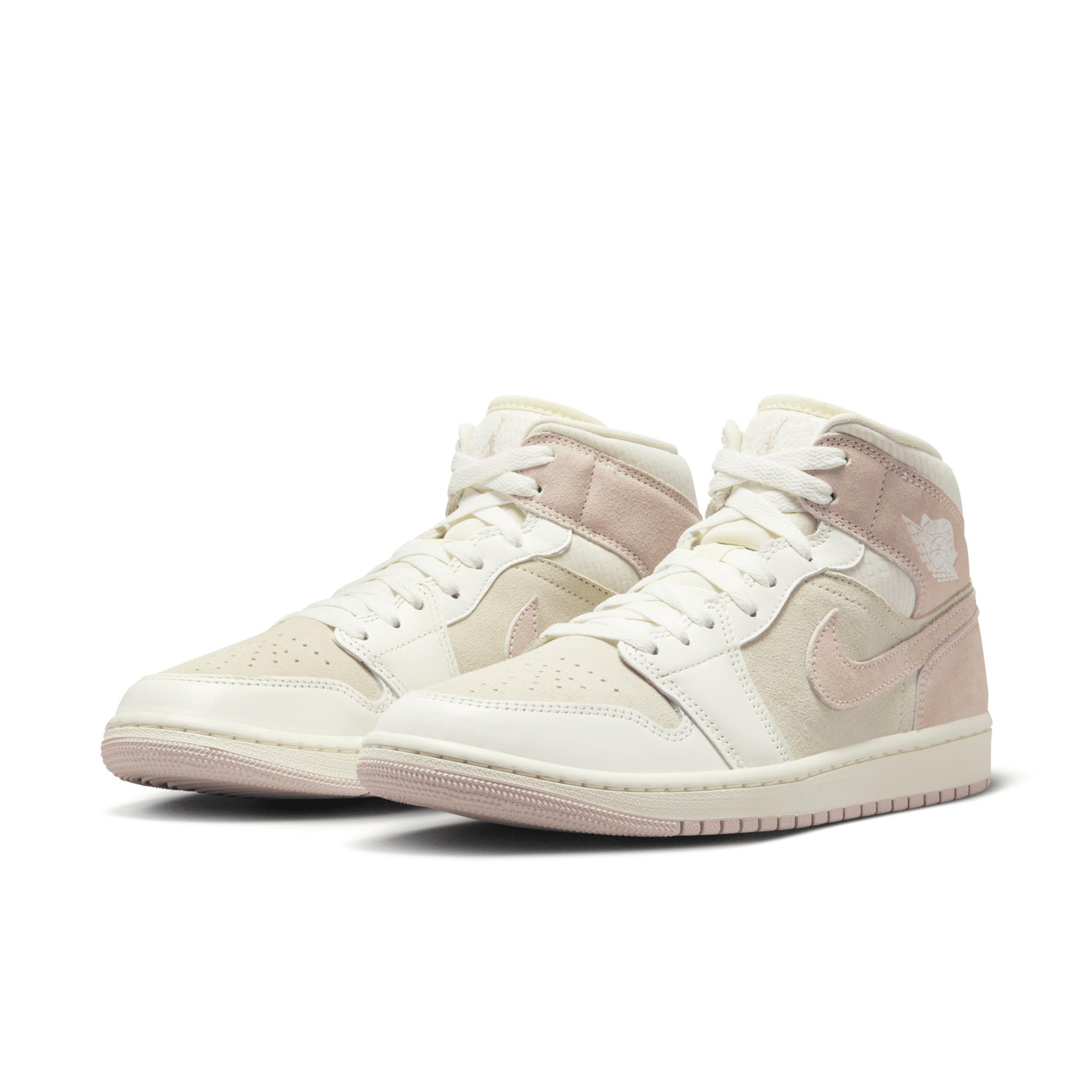 Jordan Womens Air 1 Mid SE Casual Shoes Product Image