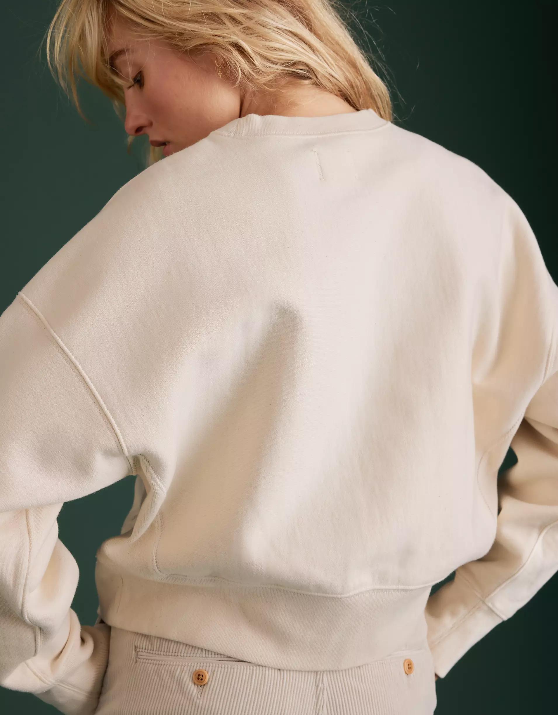 AE77 Premium Cropped Fleece Crewneck Sweatshirt Product Image