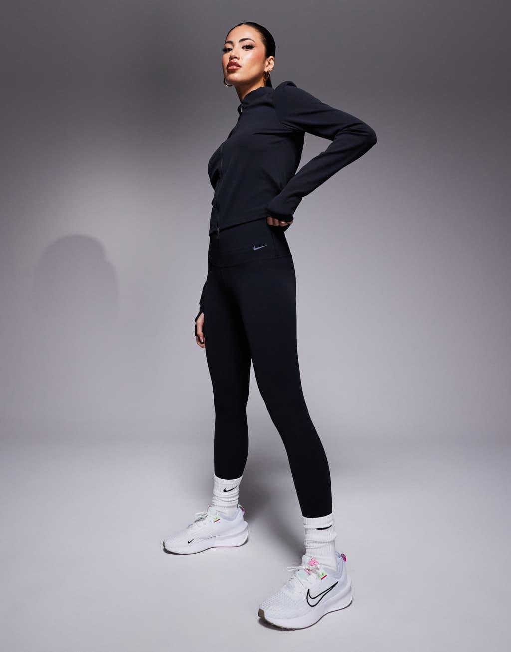 Nike Training Zenvy Yoga high waisted 7/8 leggings in black Product Image