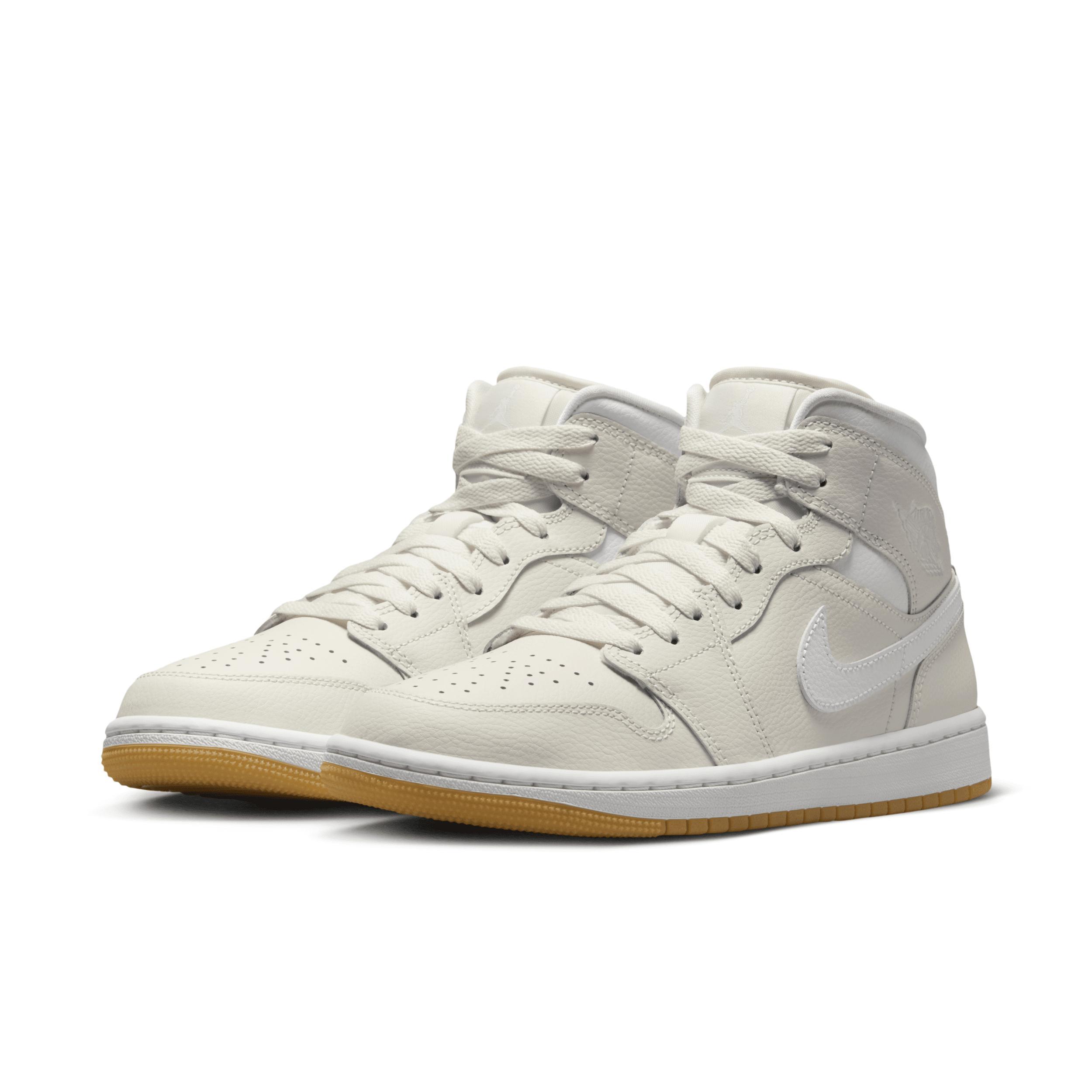 Jordan Womens Air Retro 1 Mid Casual Shoes Product Image