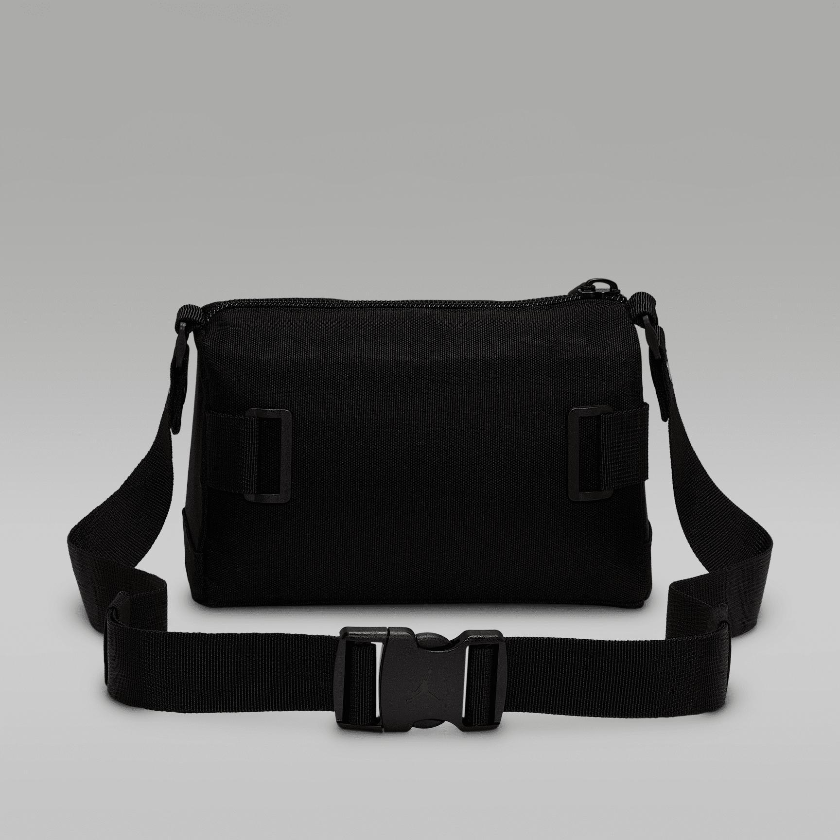 Jordan Crossbody Bag (3.3L) Product Image