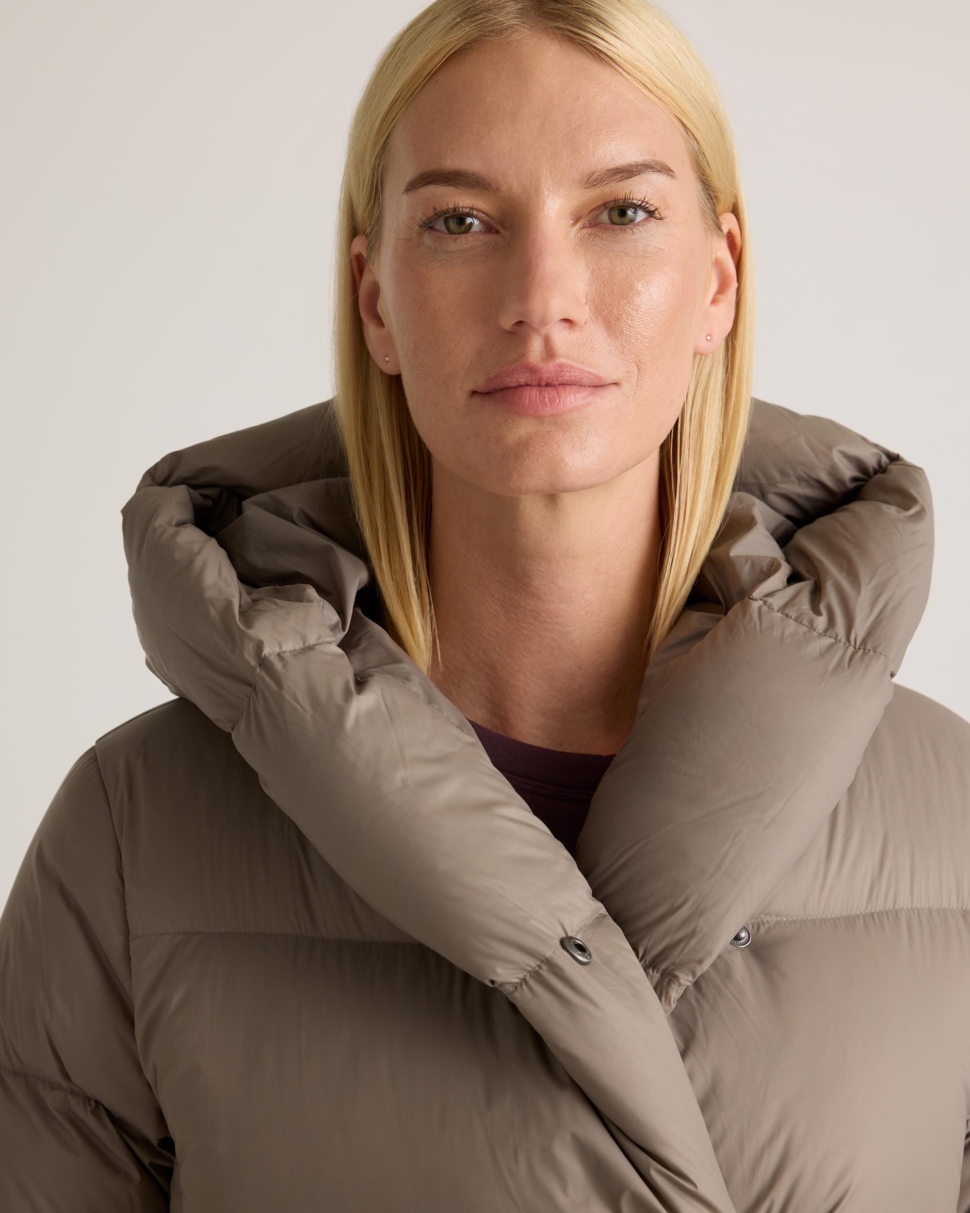 Quince | Women's Responsible Down Duvet Puffer Jacket Recycled Polyester Product Image