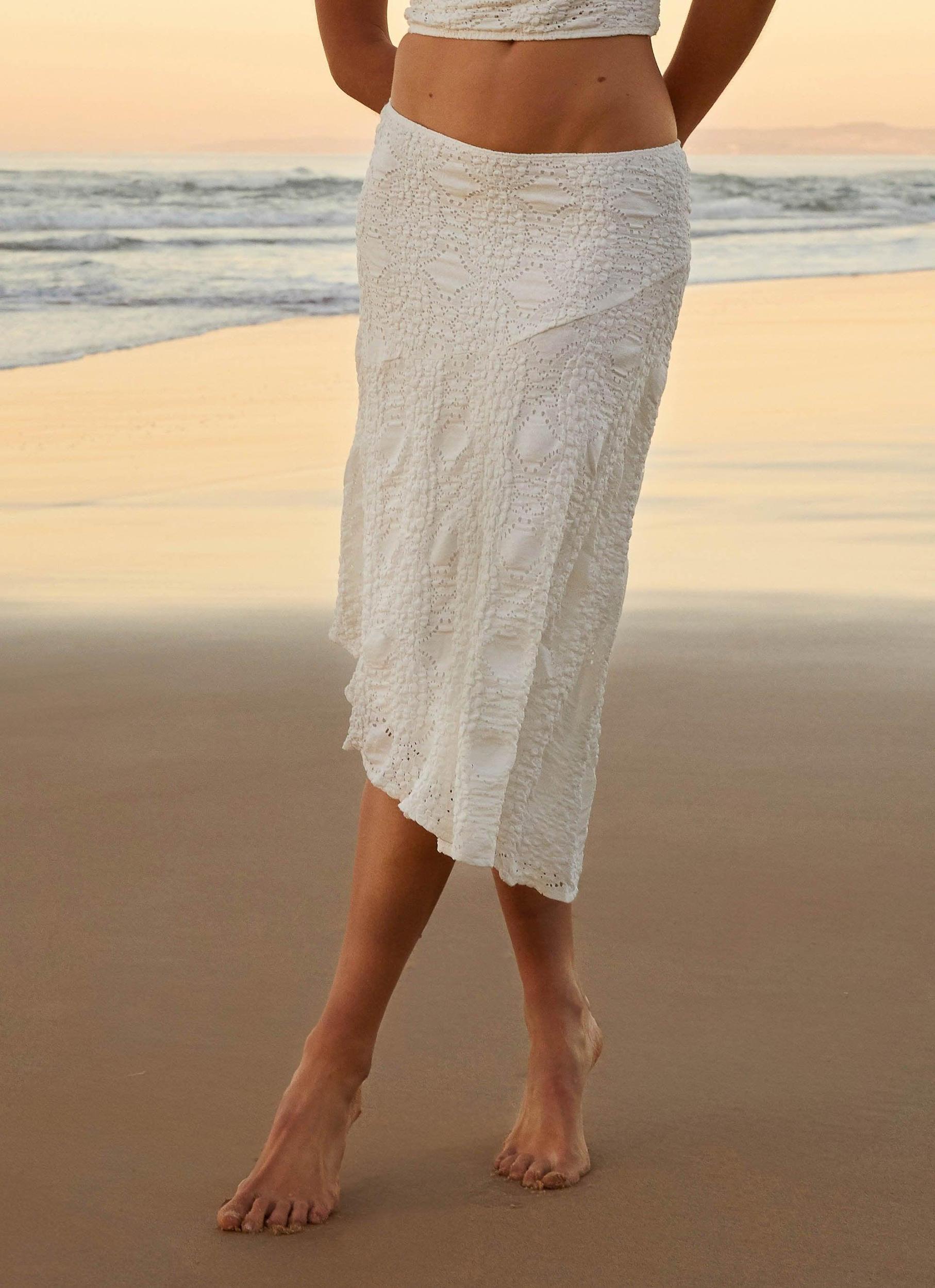 Diamond Sky Midi Skirt - White Product Image
