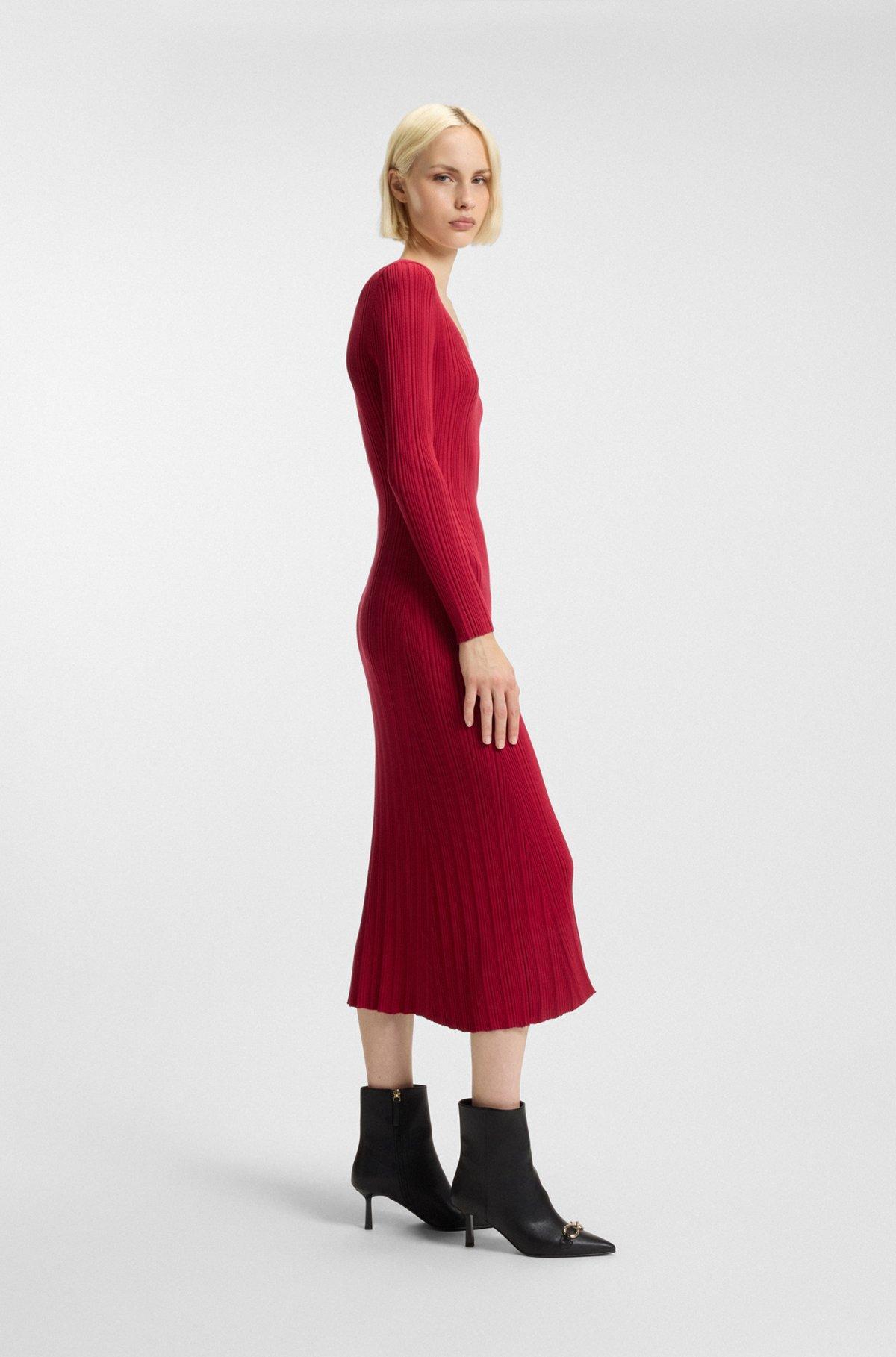Slim-fit midi dress in ribbed crepe fabric Product Image