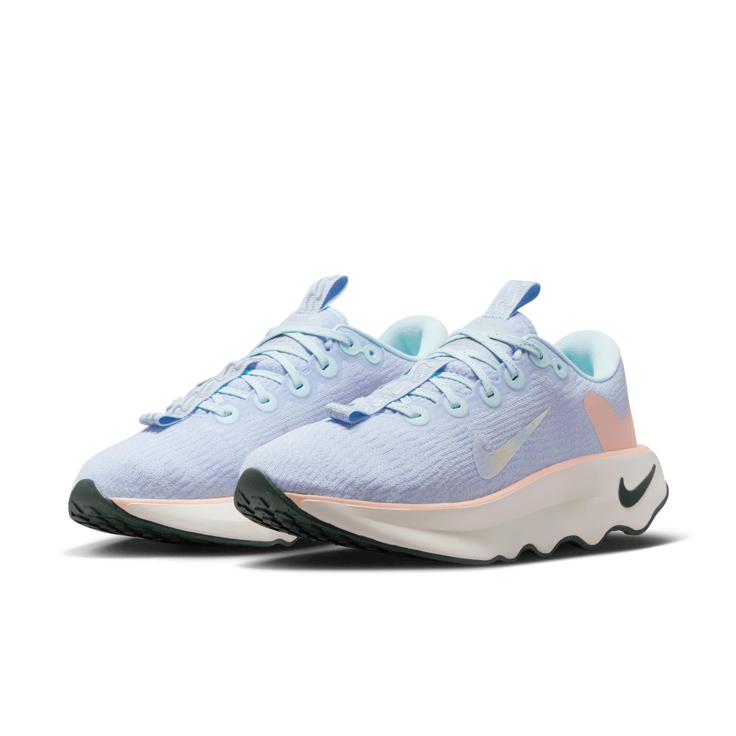 Nike Women's Motiva Premium Walking Shoes Product Image