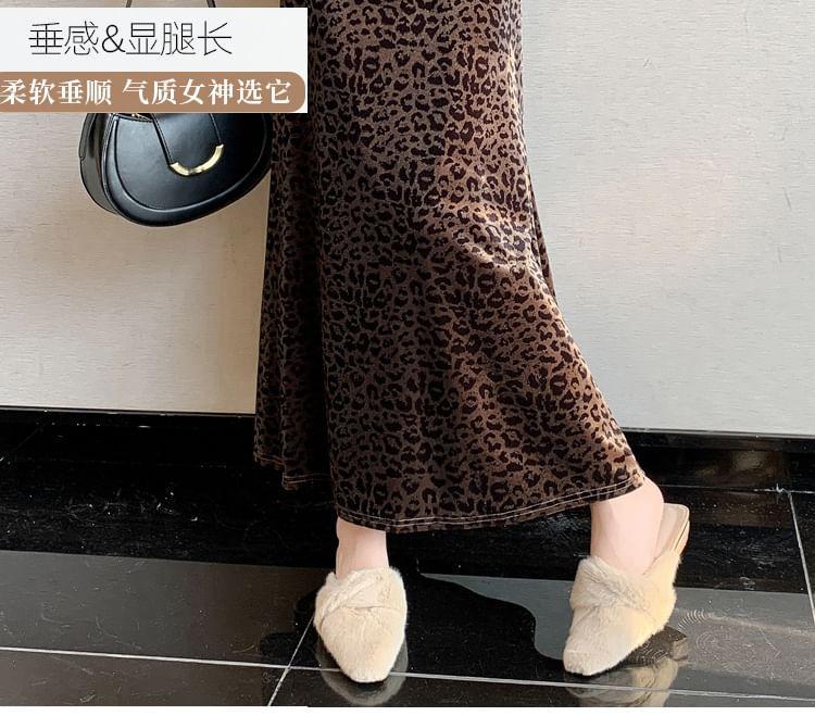 Elastic Waist Leopard Maxi A-Line Skirt Product Image