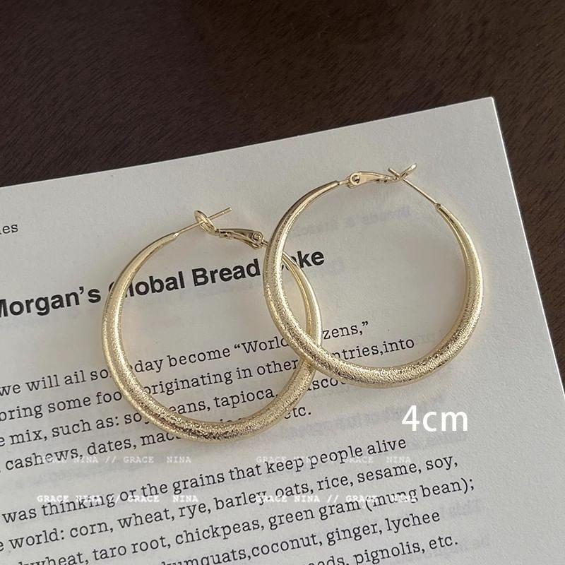 Textured Hoop Earring Product Image