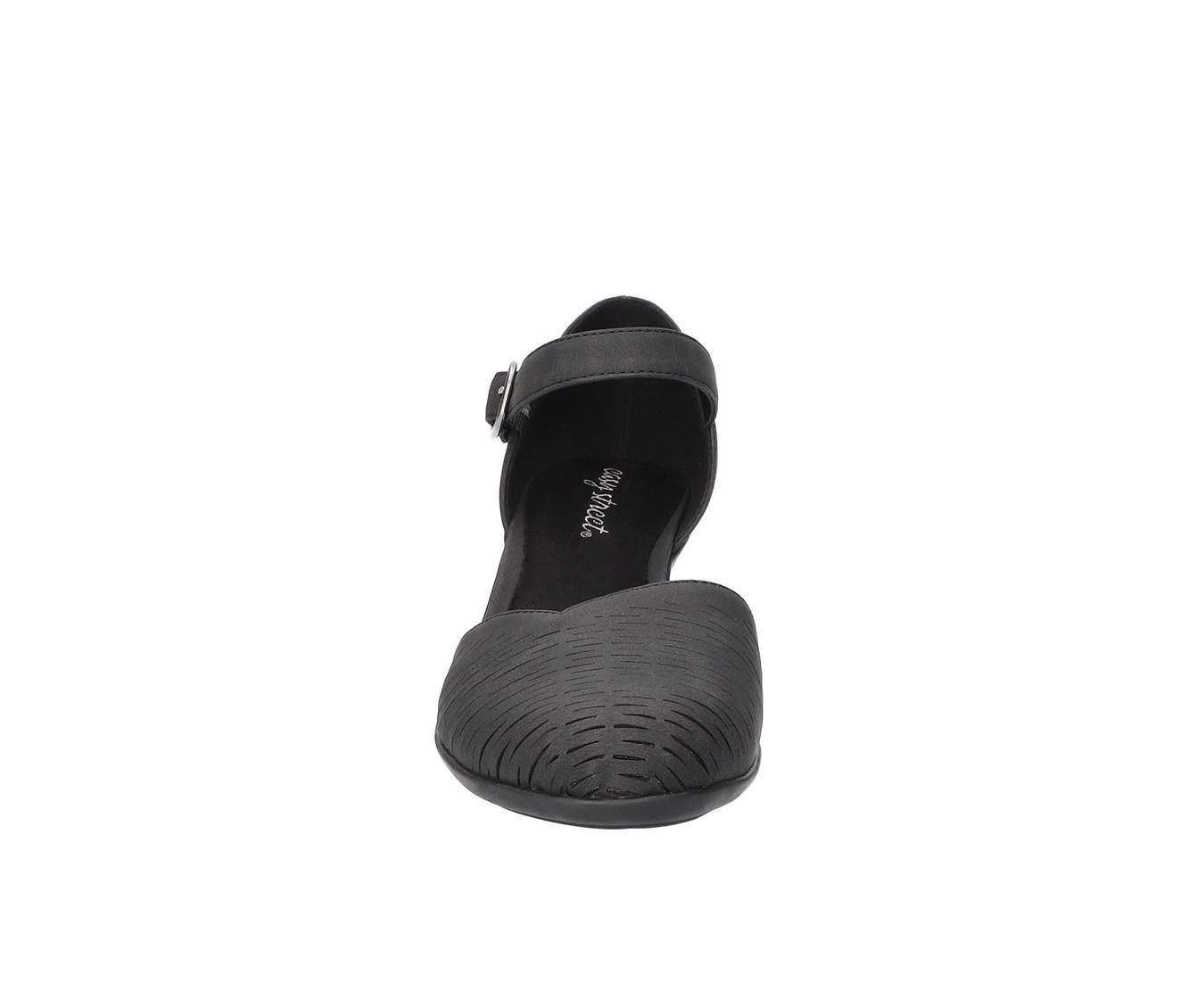 Women's Easy Street Justina Pumps Product Image