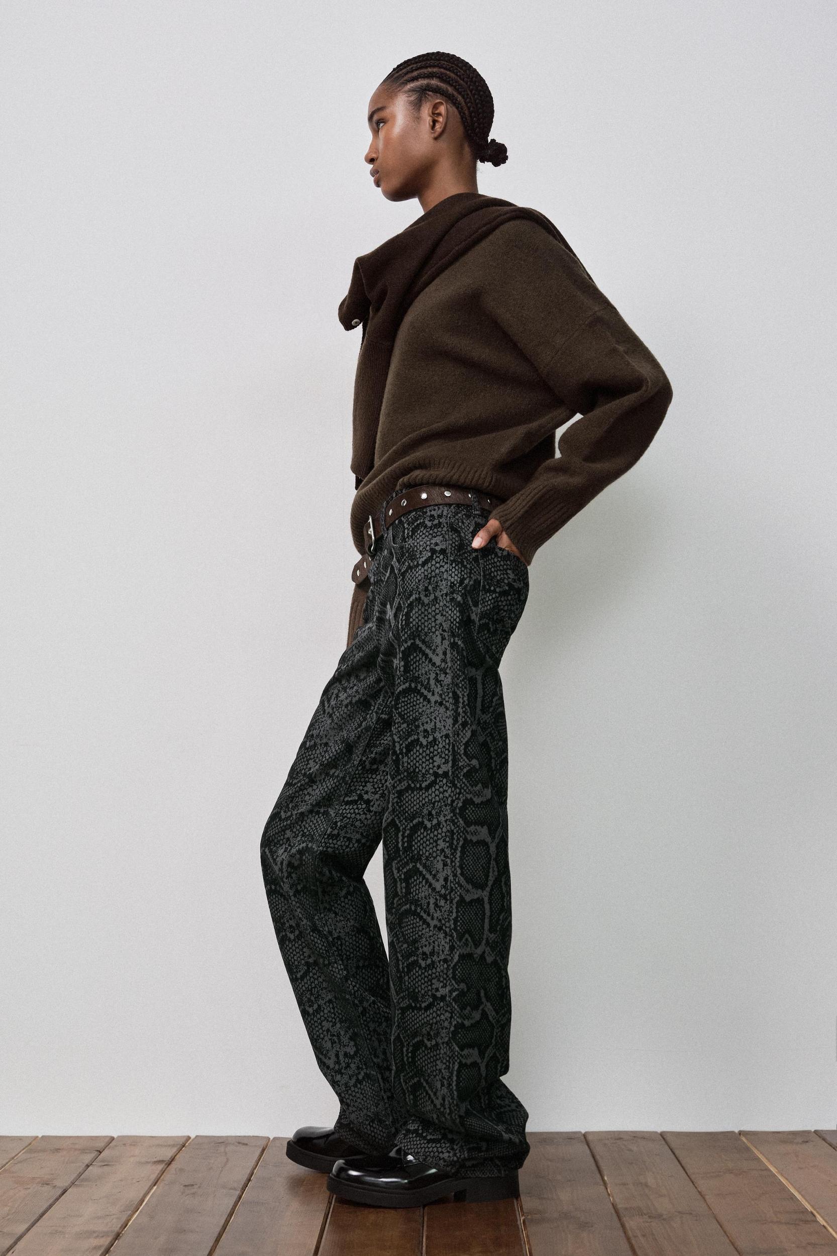 FLOCKED ANIMAL PRINT TRF JEANS WITH A MID WAIST Product Image