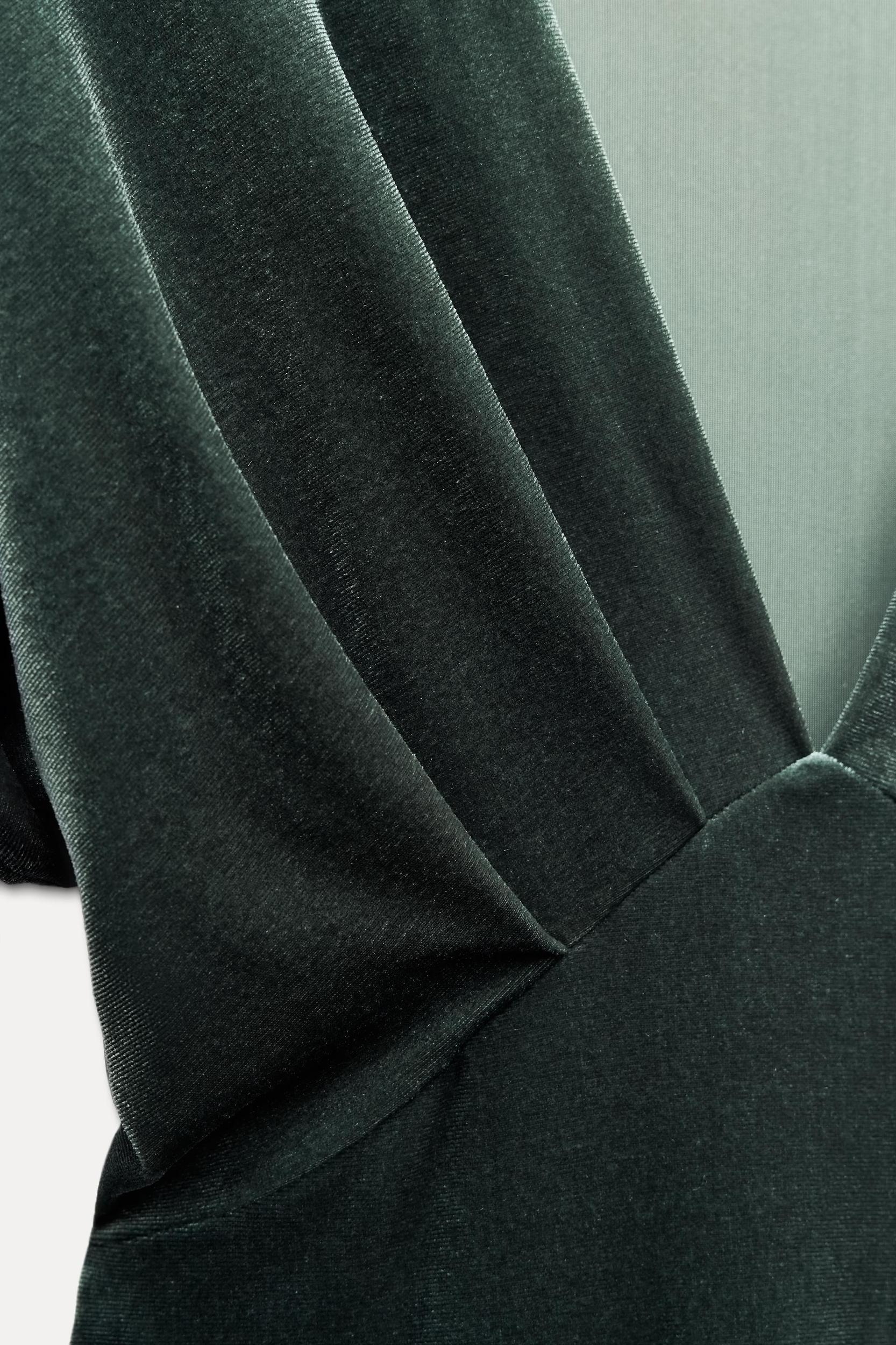 VELVET MIDI DRESS Product Image