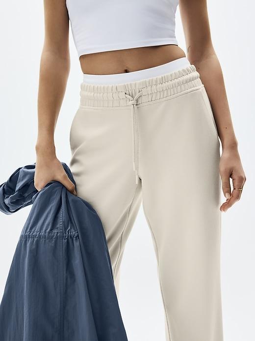 Seasoft Mid Rise Straight Pant Product Image